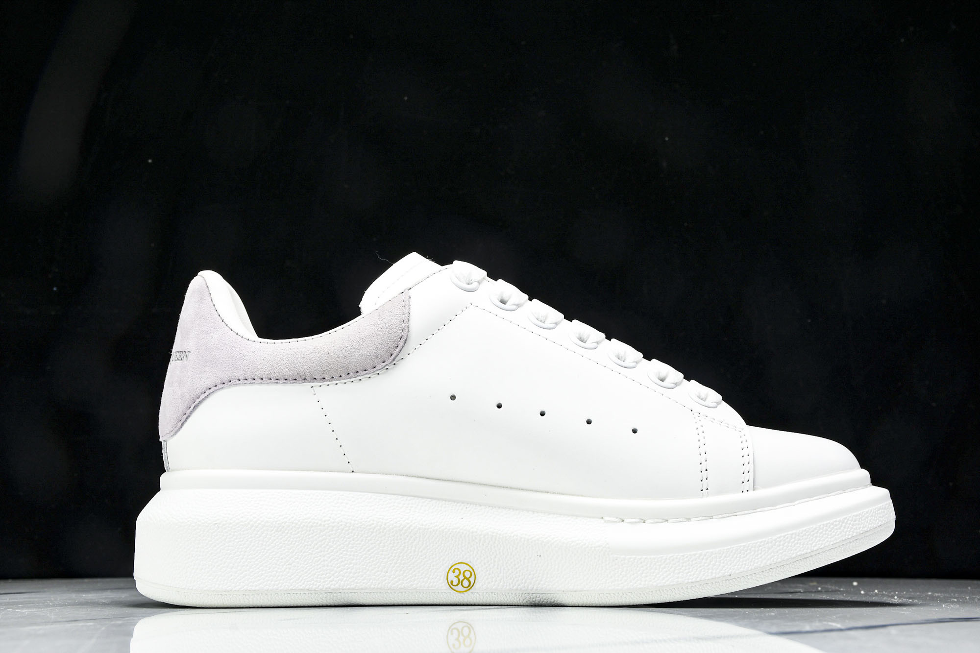 Alexander McQueen Sneaker