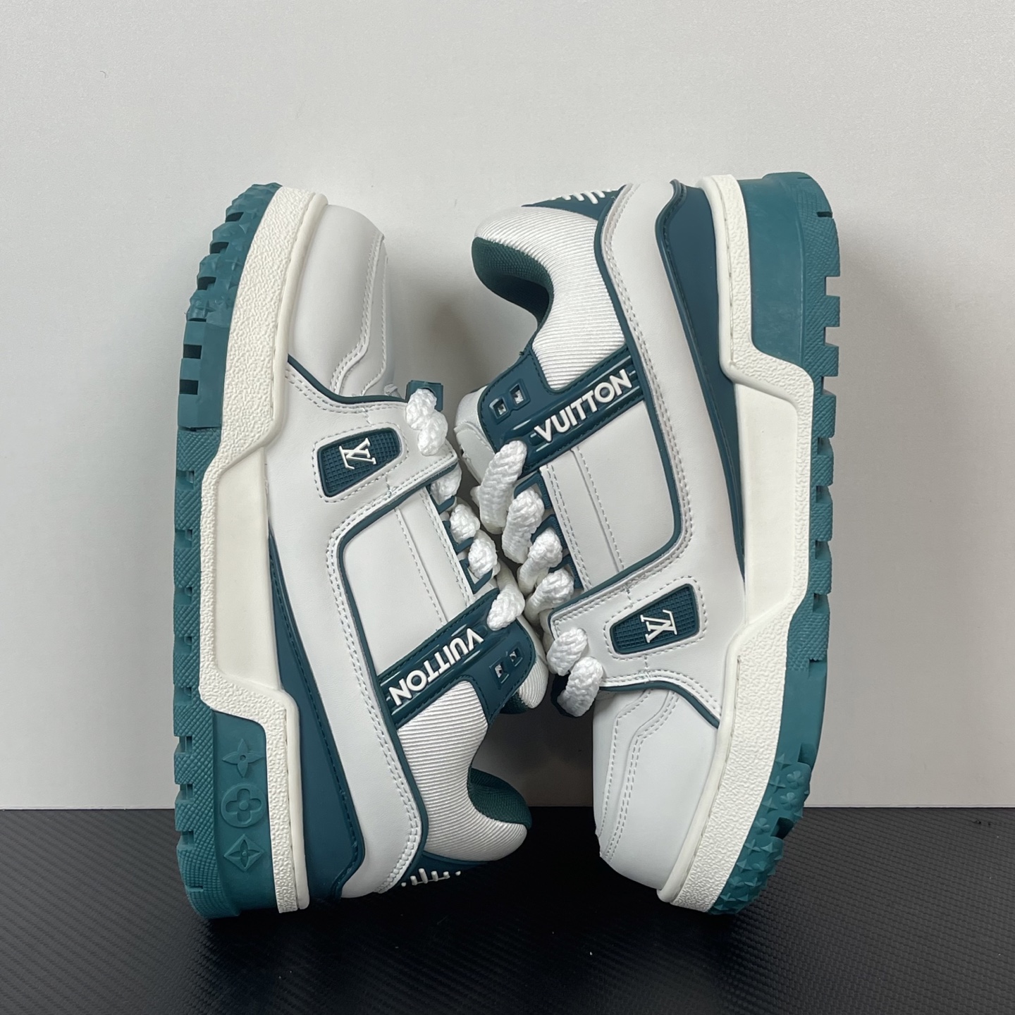 Lou*s Vuitton Trainer Maxi Sneakers(EU35-46)