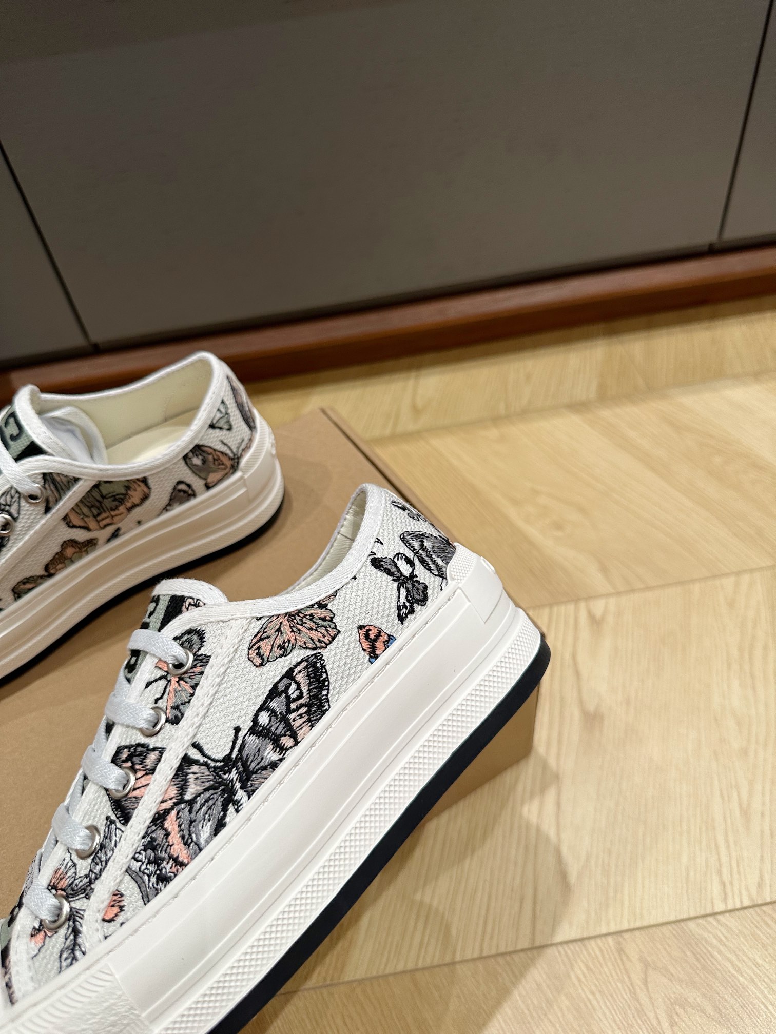 Di0r CD Sneaker（EU35-41)