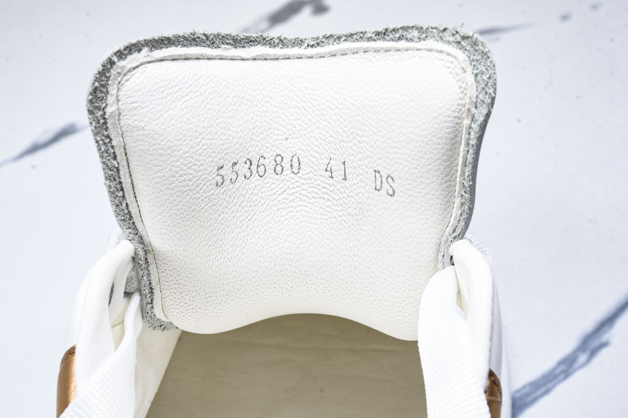 Alexander McQueen Sneaker