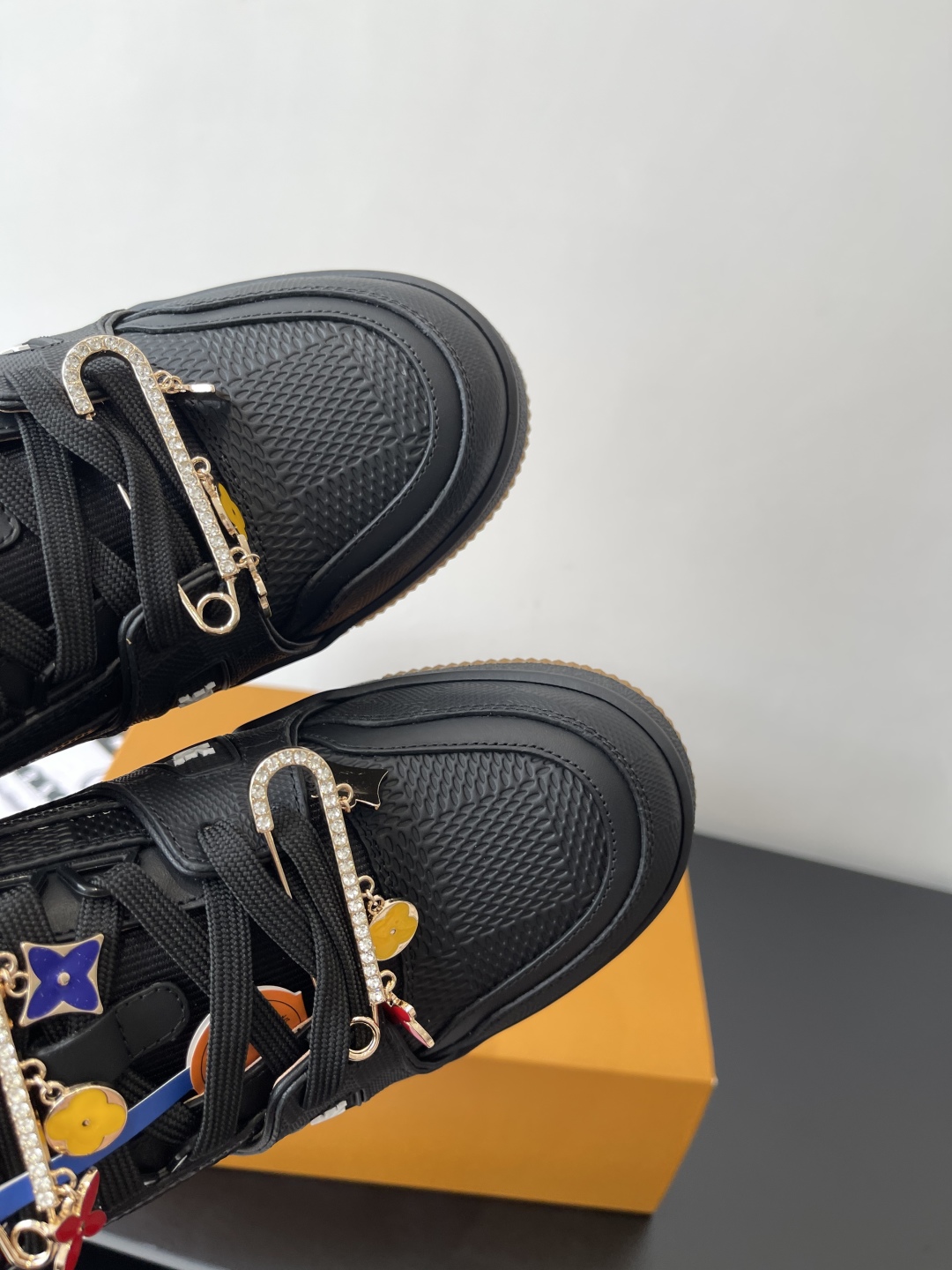 Louis Vuitton Trainer Sneakers(EU35-45)