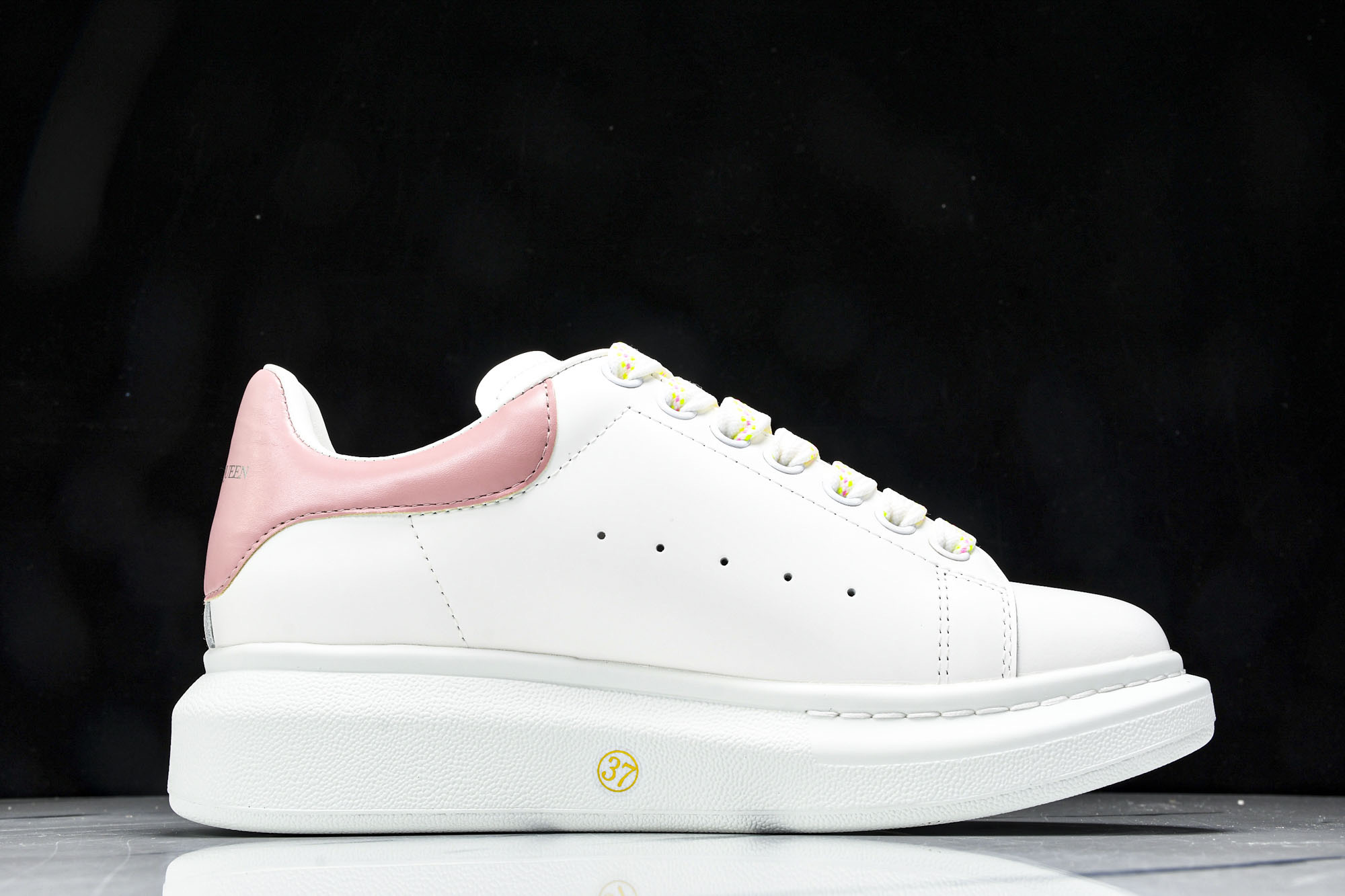 Alexander McQueen Sneaker