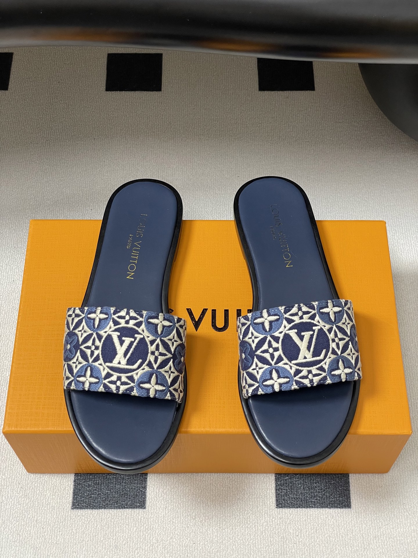 Lou*s Vuitton Lily Slides(EU35-41)