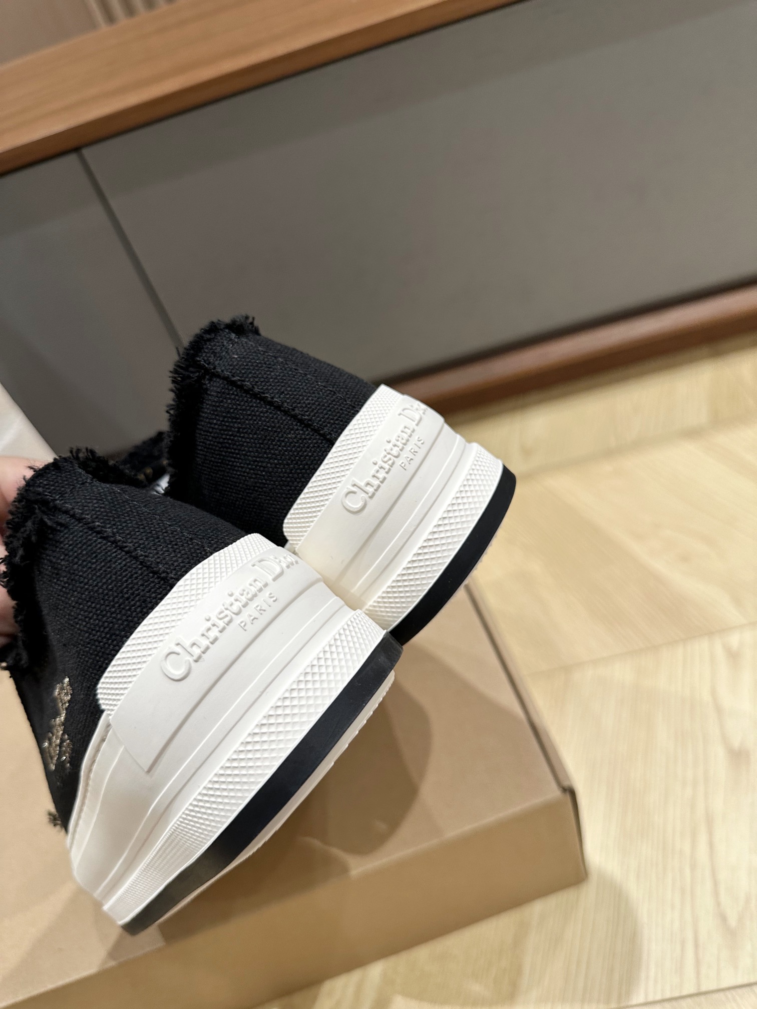 Di0r CD Sneaker（EU35-41)