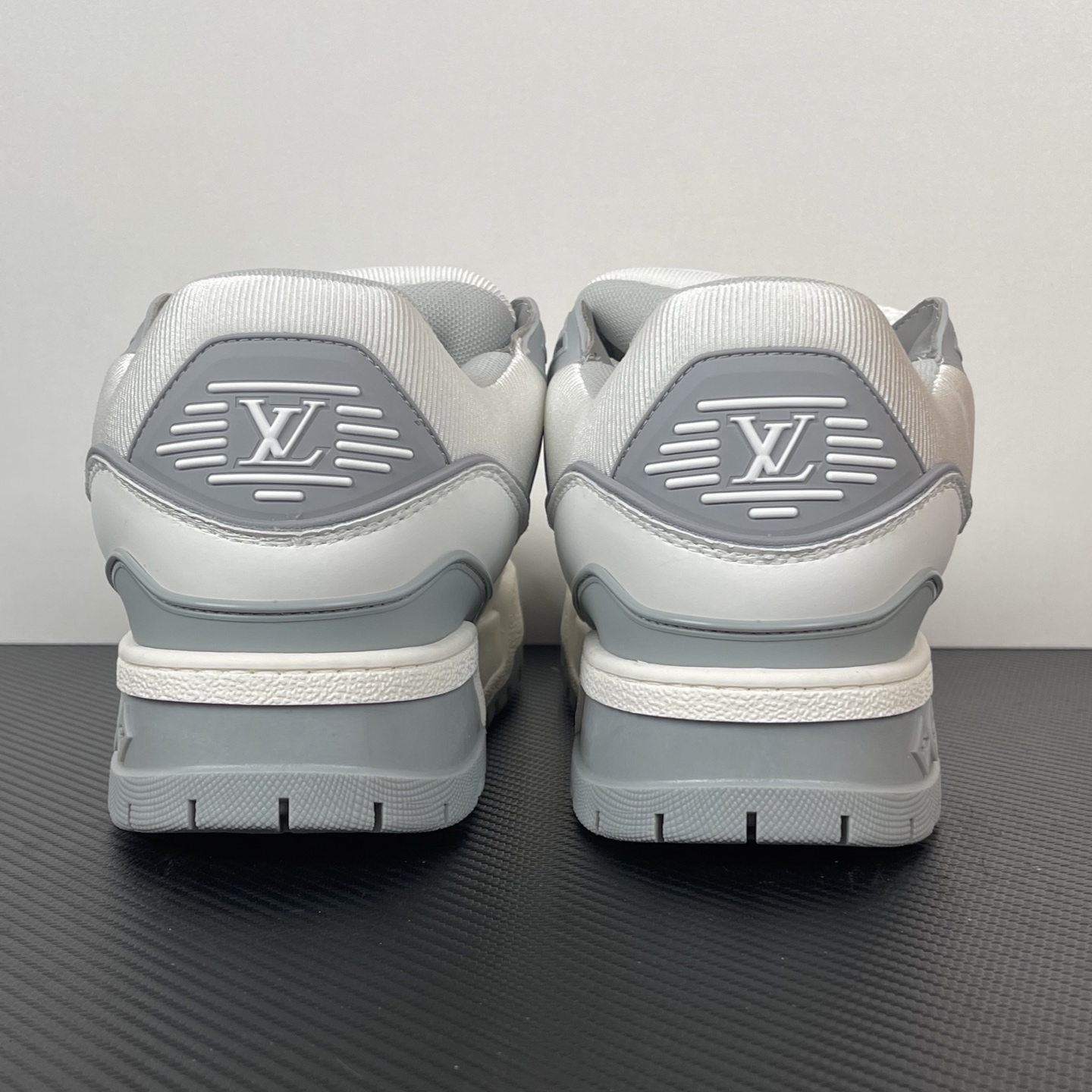 Lou*s Vuitton Trainer Maxi Sneakers(EU35-46)