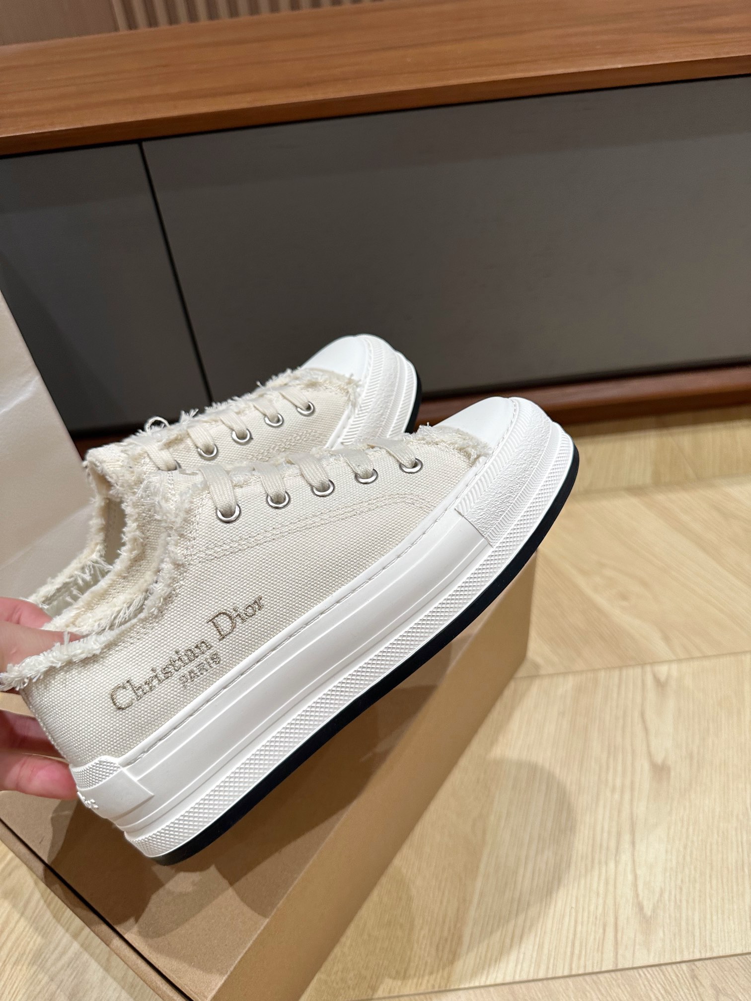 Di0r CD Sneaker（EU35-41)