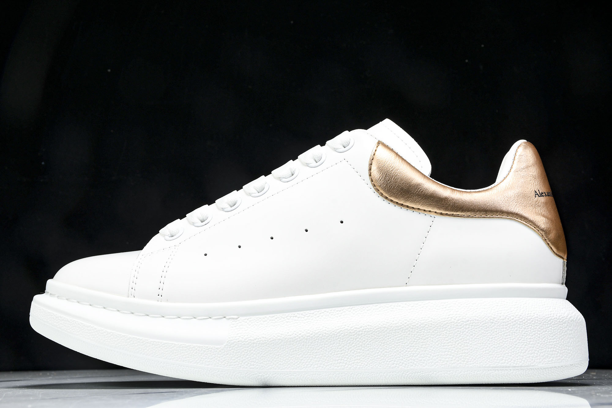 Alexander McQueen Sneaker