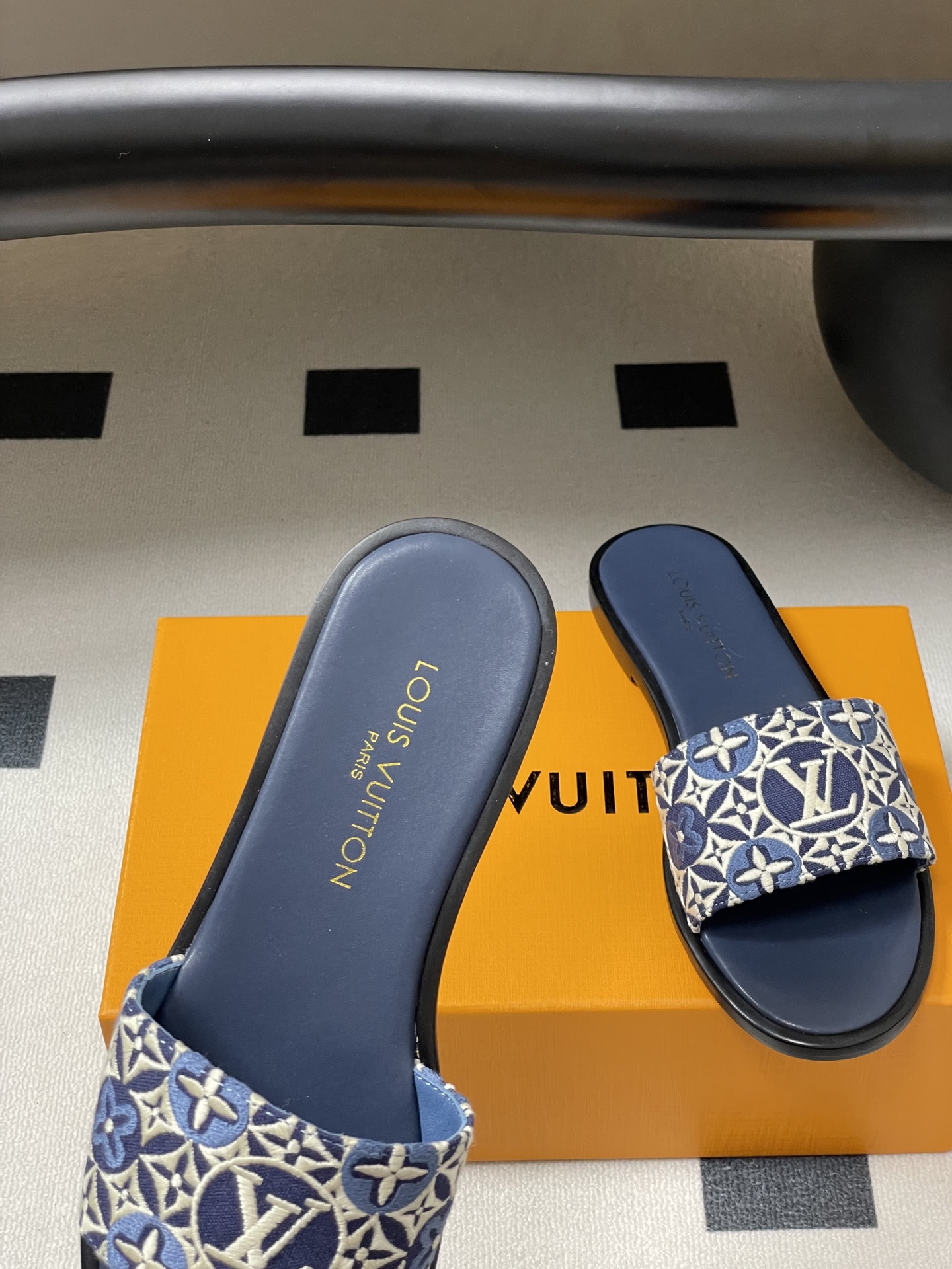 Lou*s Vuitton Lily Slides(EU35-41)