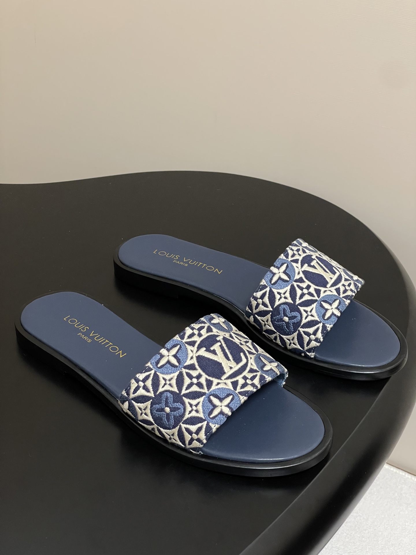Lou*s Vuitton Lily Slides(EU35-41)