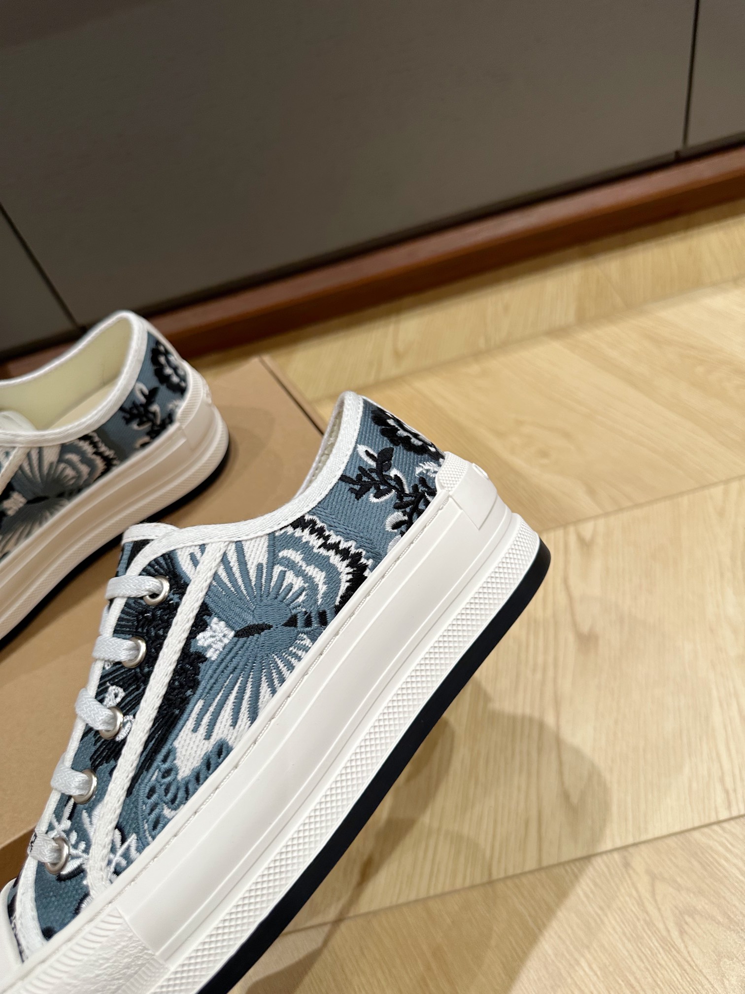 Di0r CD Sneaker（EU35-41)