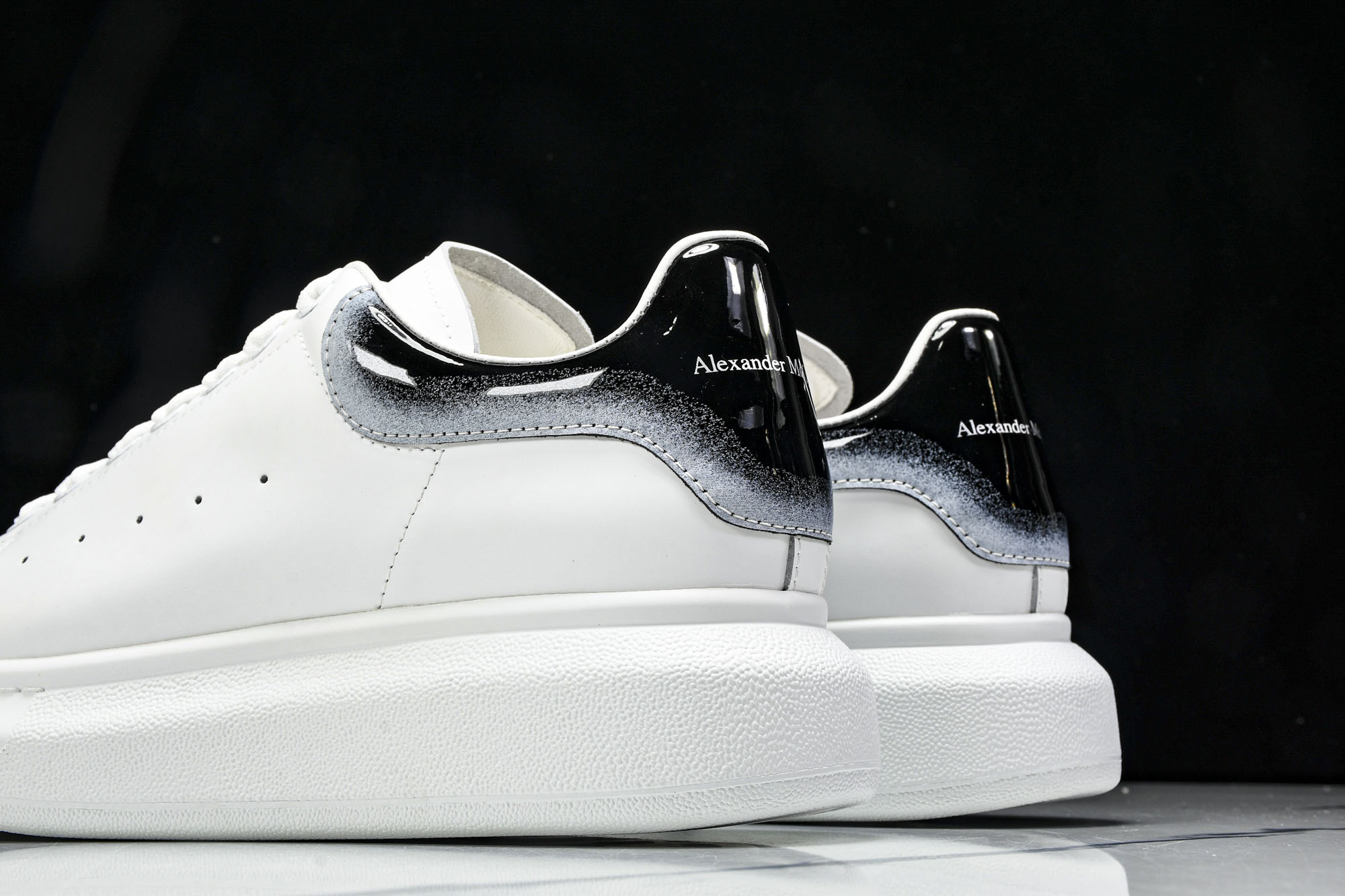 Alexander McQueen Sneaker