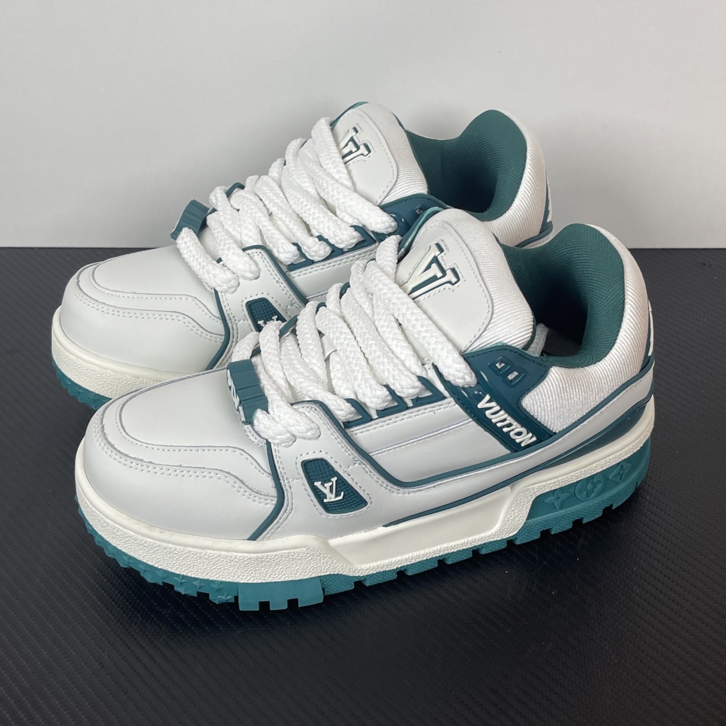 Lou*s Vuitton Trainer Maxi Sneakers(EU35-46)