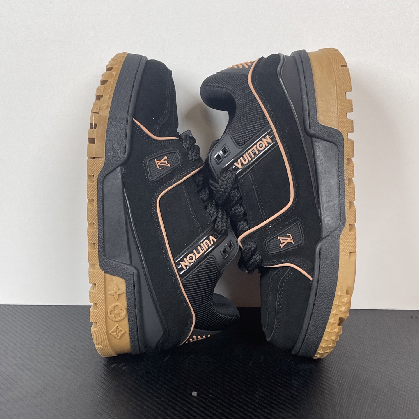 Lou*s Vuitton Trainer Maxi Sneakers(EU35-46)