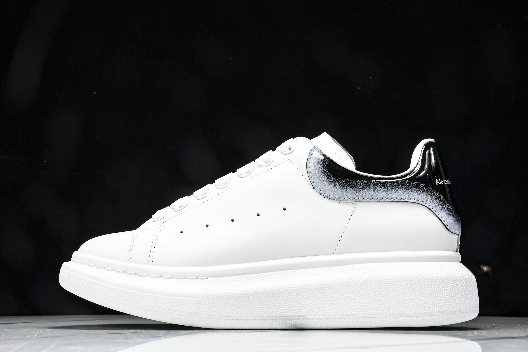 Alexander McQueen Sneaker