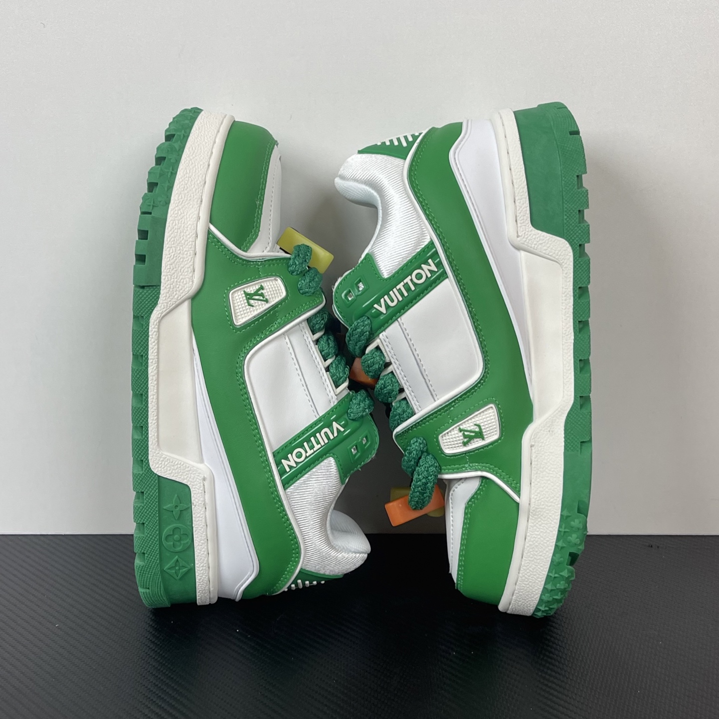 Lou*s Vuitton Trainer Maxi Sneakers(EU35-46)