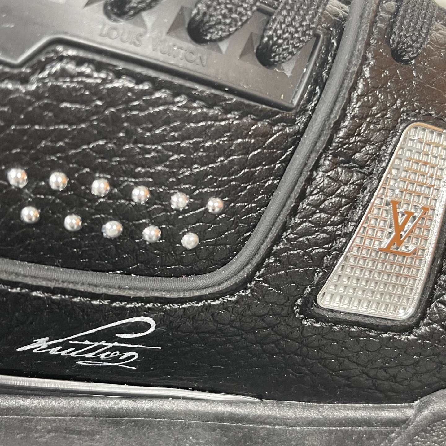 Louis Vuitton Trainer Sneakers(EU35-46)