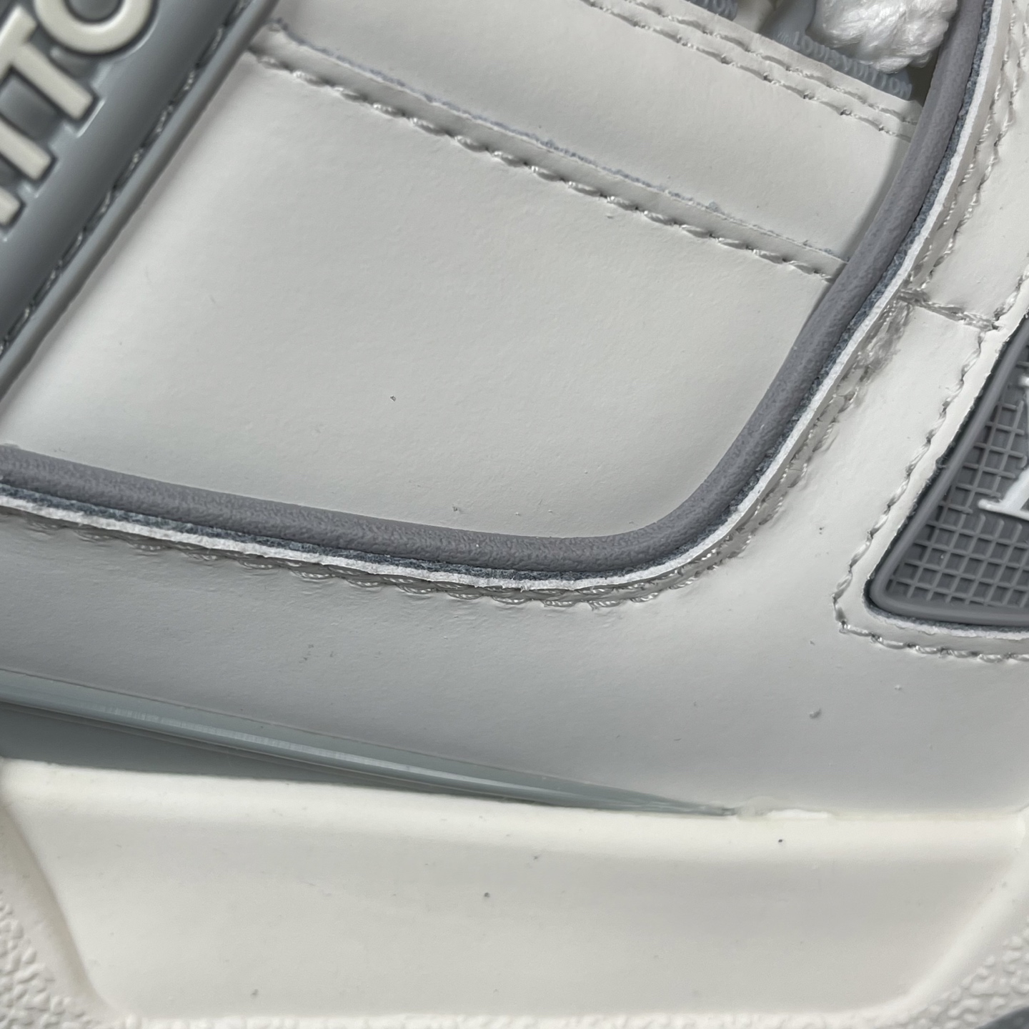 Lou*s Vuitton Trainer Maxi Sneakers(EU35-46)