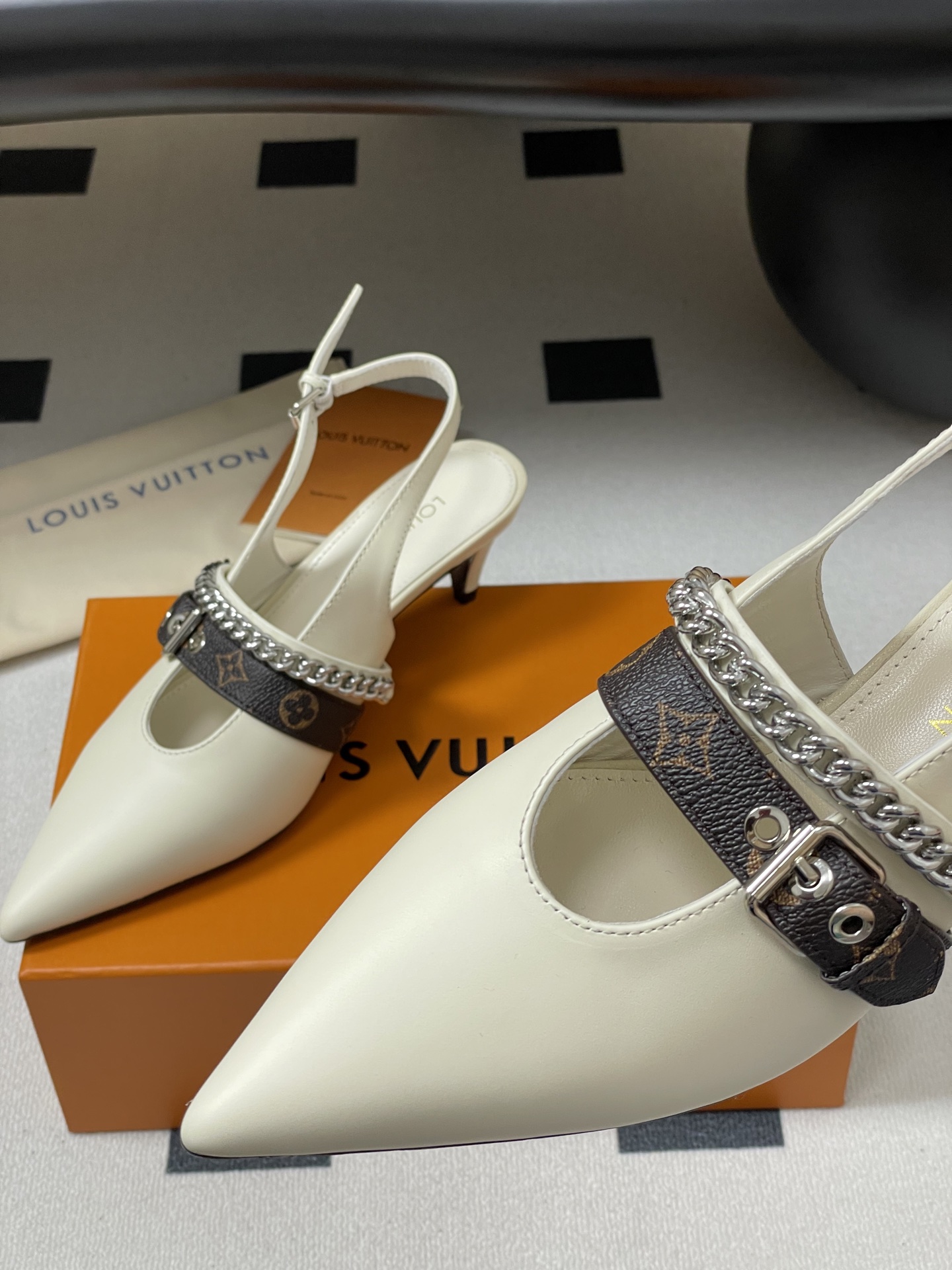 Louis Vuitton 2025ss Heels(EU35-41)