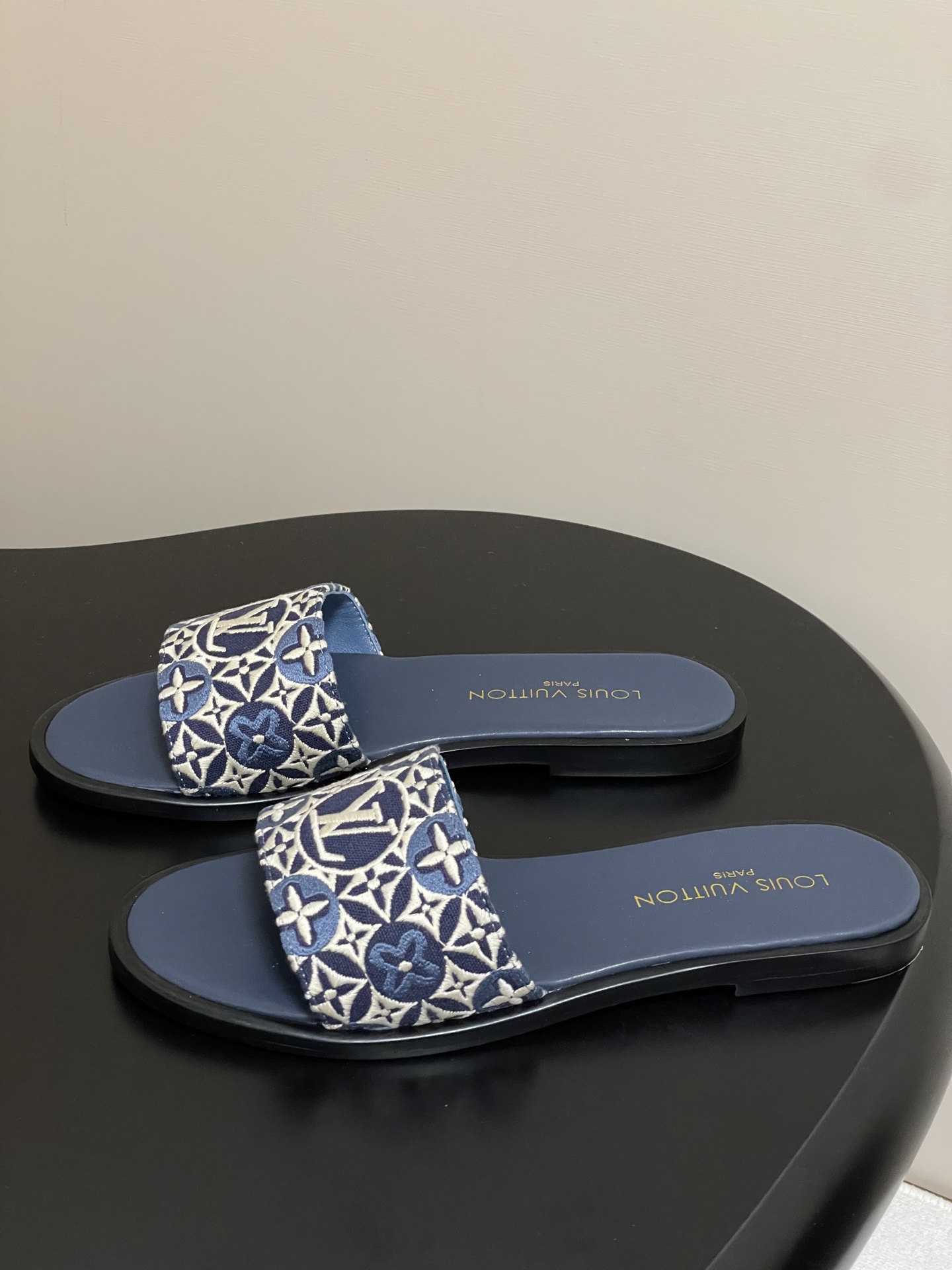 Lou*s Vuitton Lily Slides(EU35-41)