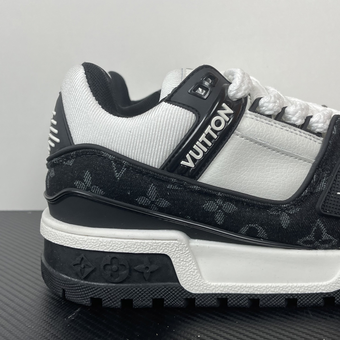 Lou*s Vuitton Trainer Maxi Sneakers(EU35-46)