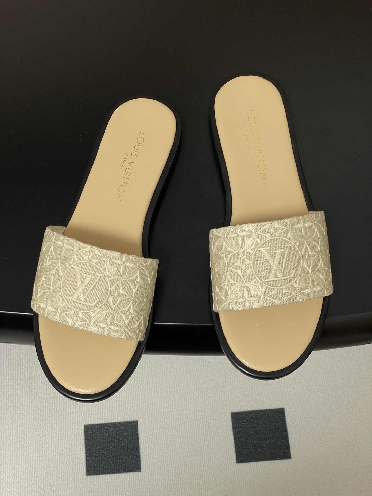 Lou*s Vuitton Lily Slides(EU35-41)