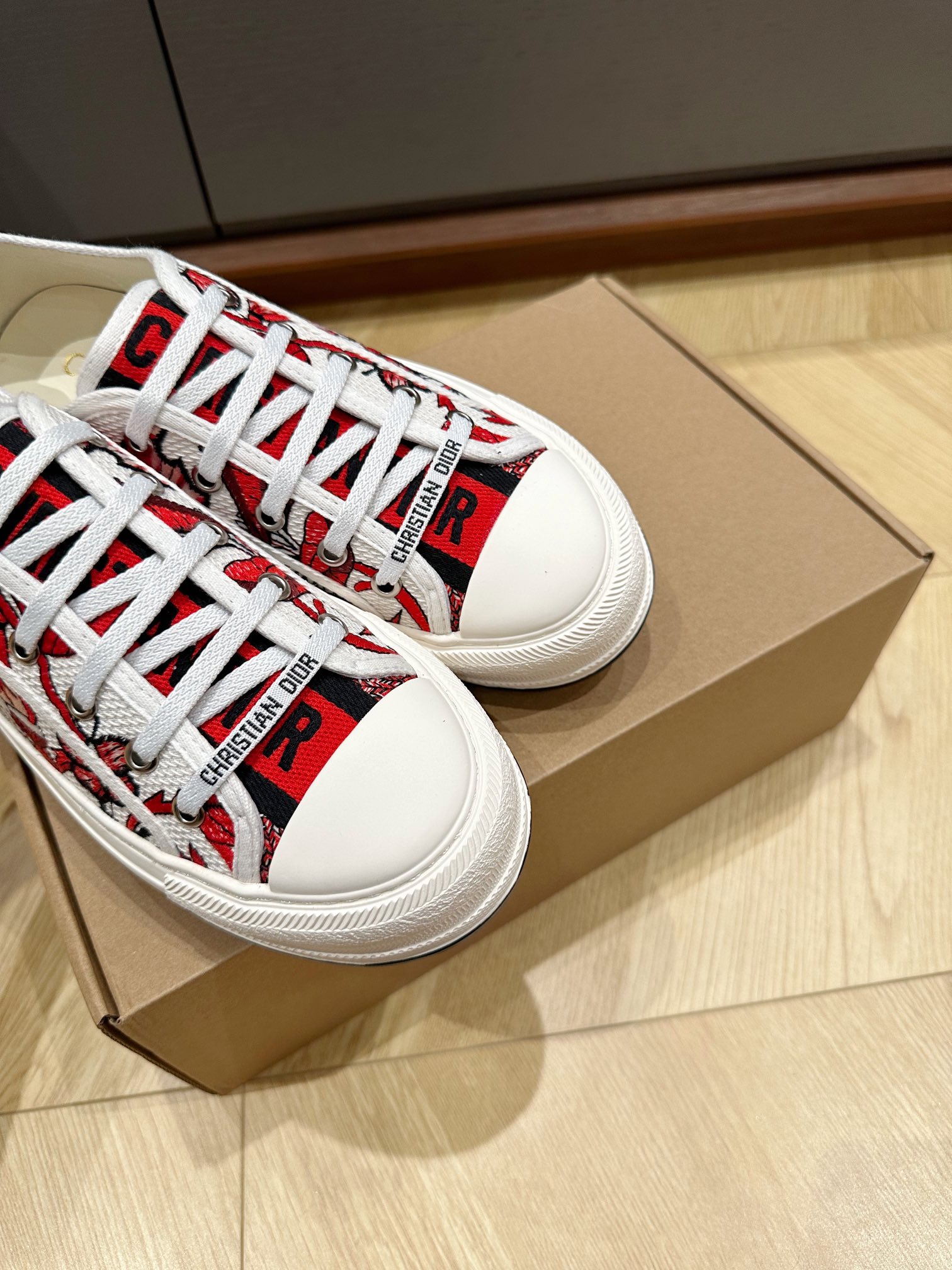 Di0r CD Sneaker（EU35-41)