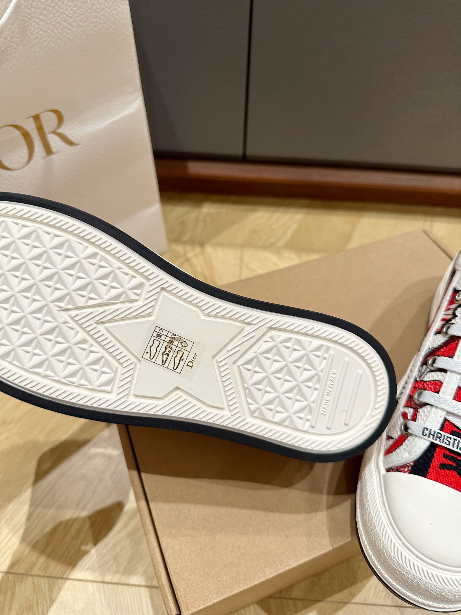 Di0r CD Sneaker（EU35-41)