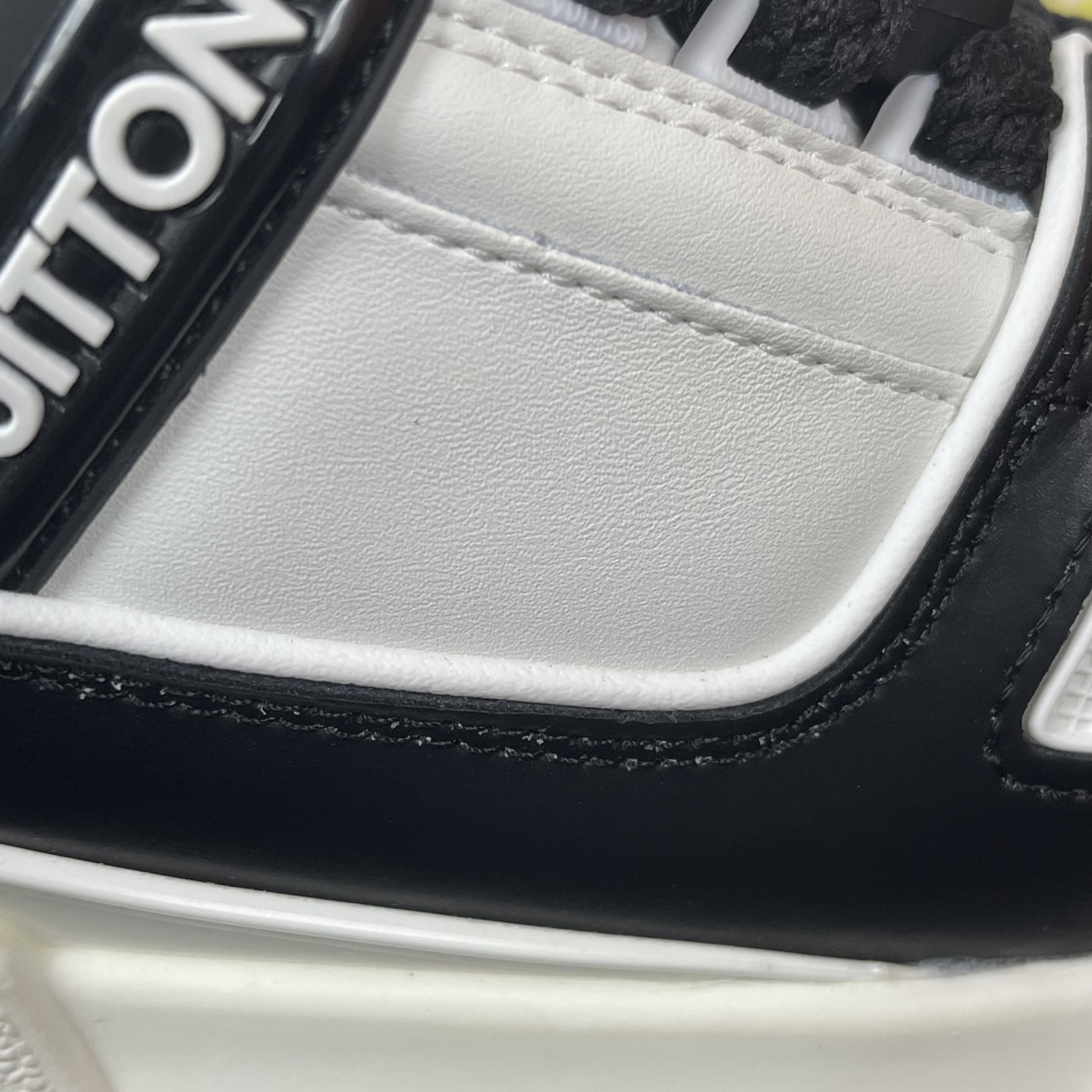 Lou*s Vuitton Trainer Maxi Sneakers(EU35-46)