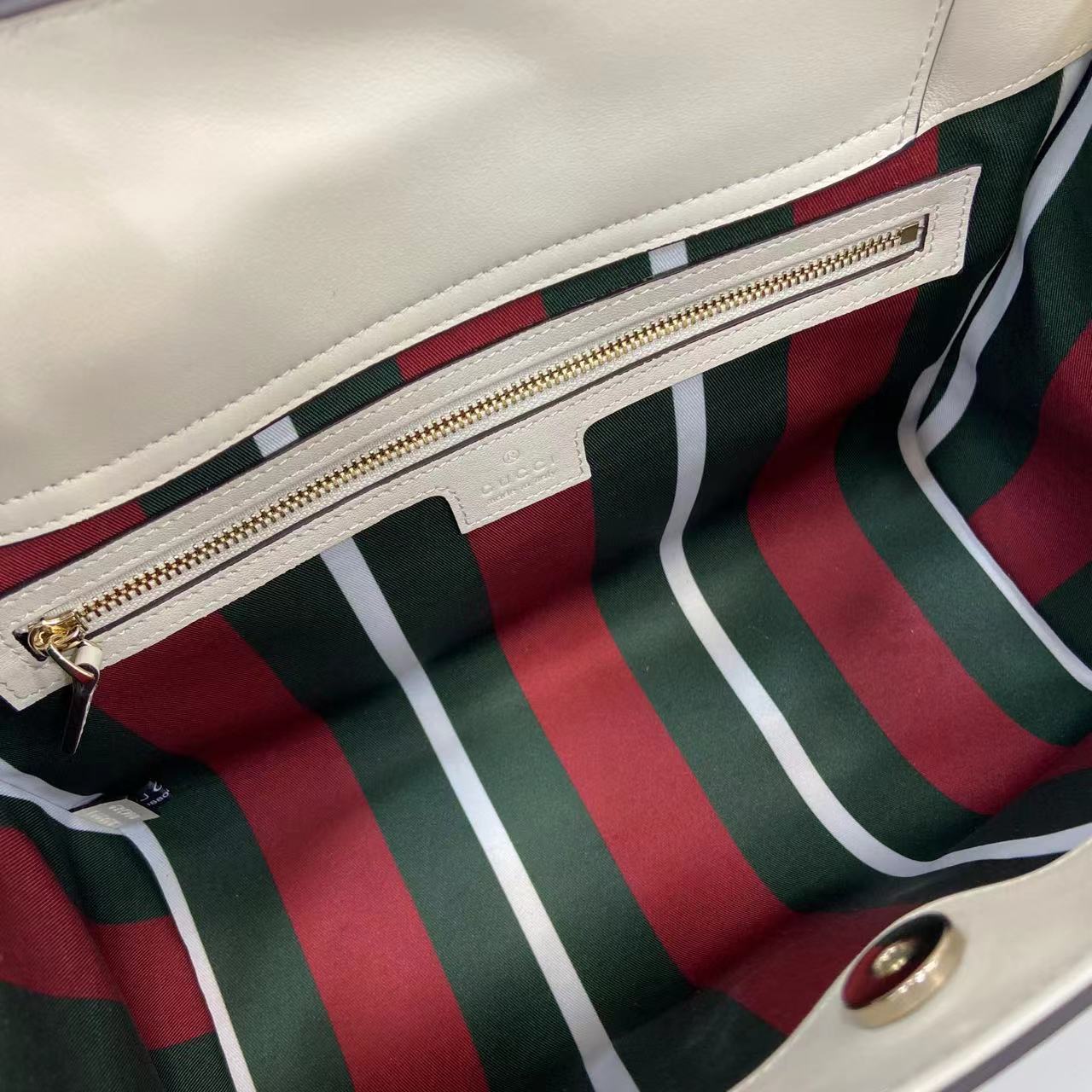 Gucc* Padlock Shoulder Bag(31*21*11CM)