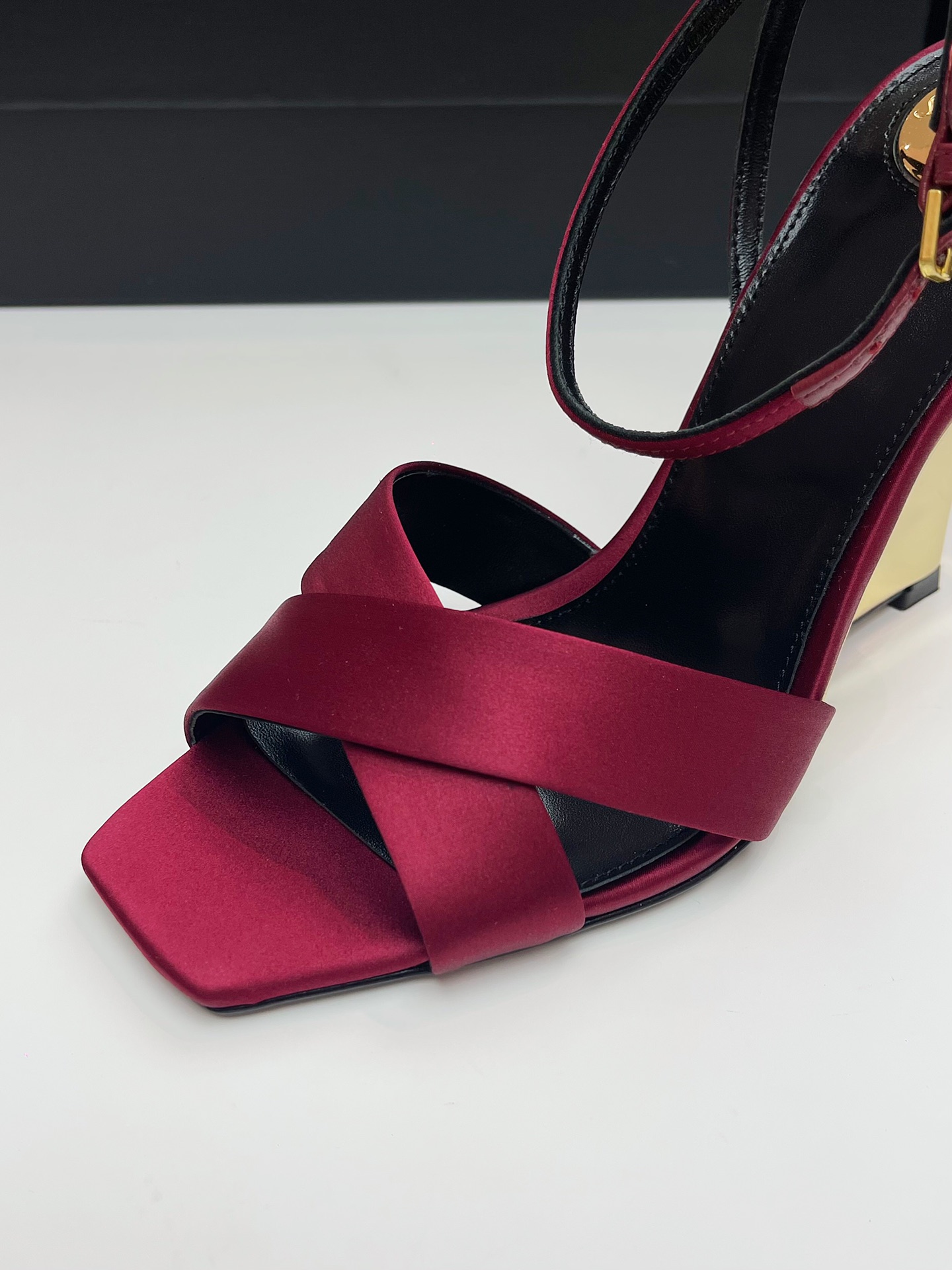 YSL 2025SS Sandals-10.5CM(EU35-41)