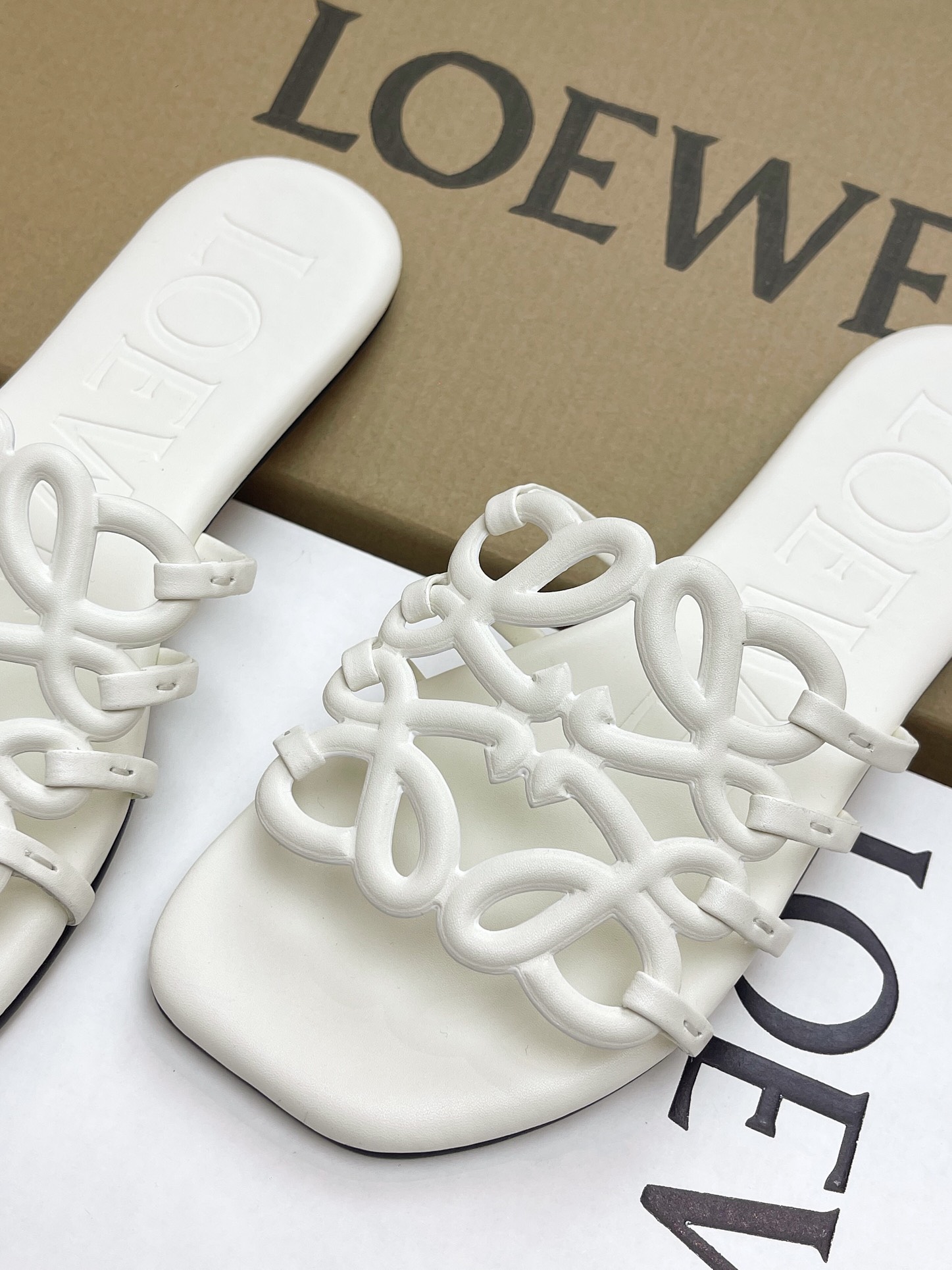 Loewe 2025SS Slides(EU35-41)