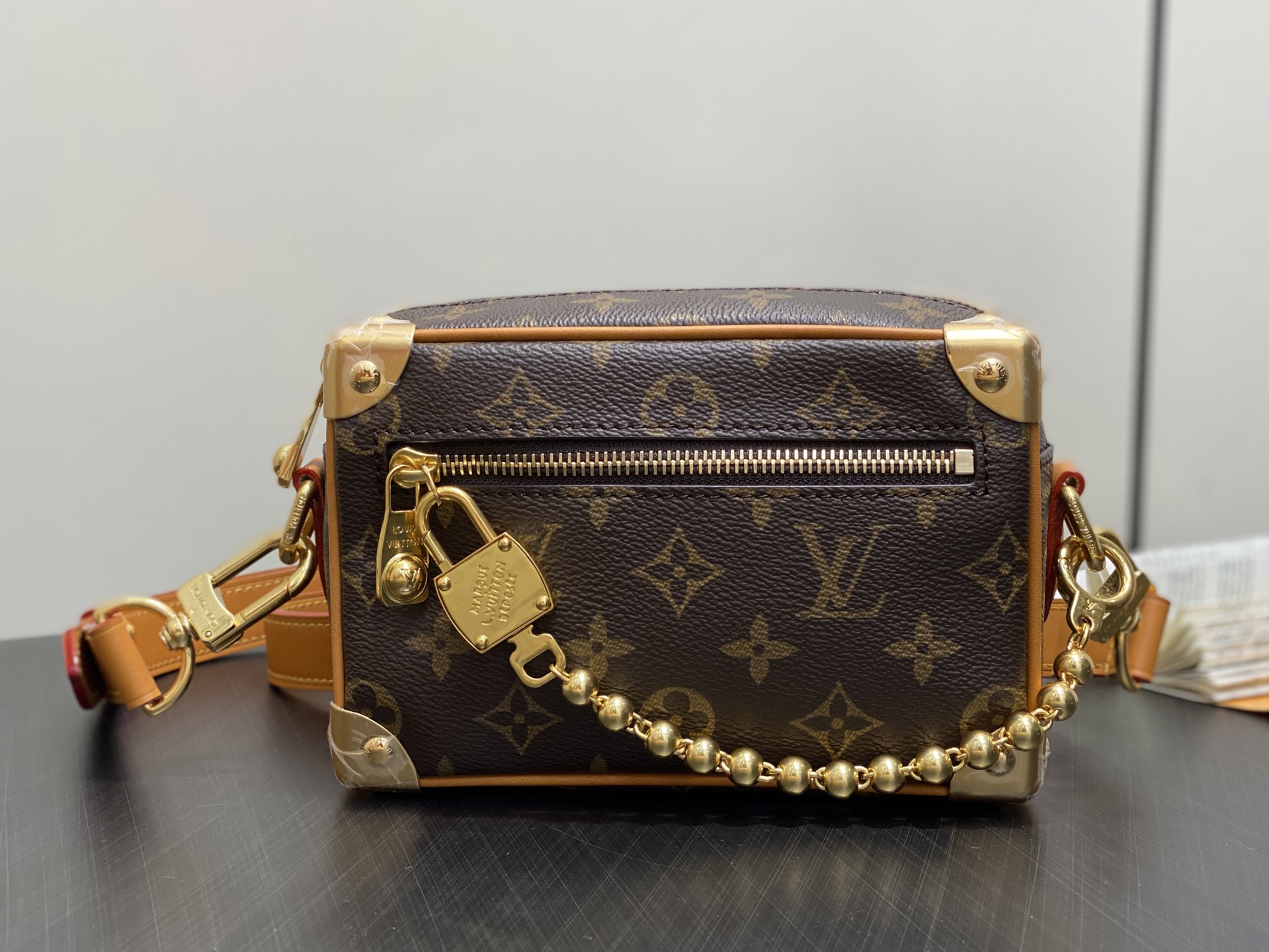 Louis Vuitton Mini Soft Trunk Bag(18.5 x 13 x 8CM)