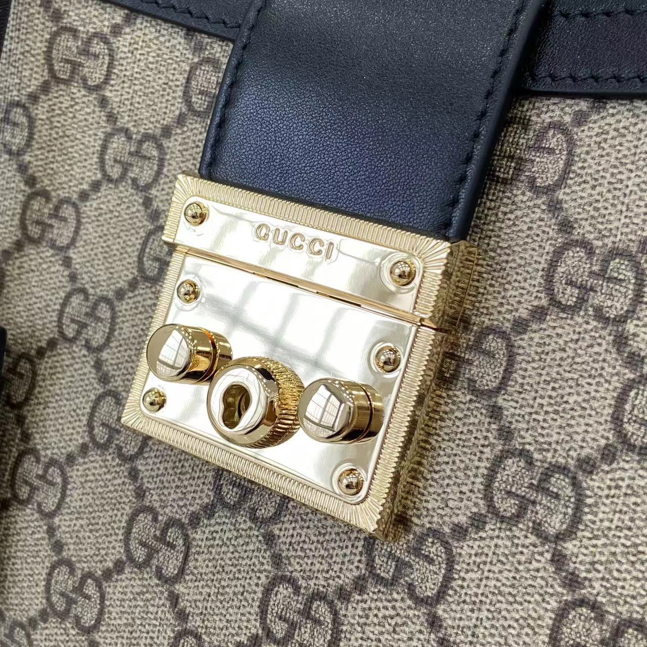 Gucc* Padlock Shoulder Bag(25.5*17.5*10CM)