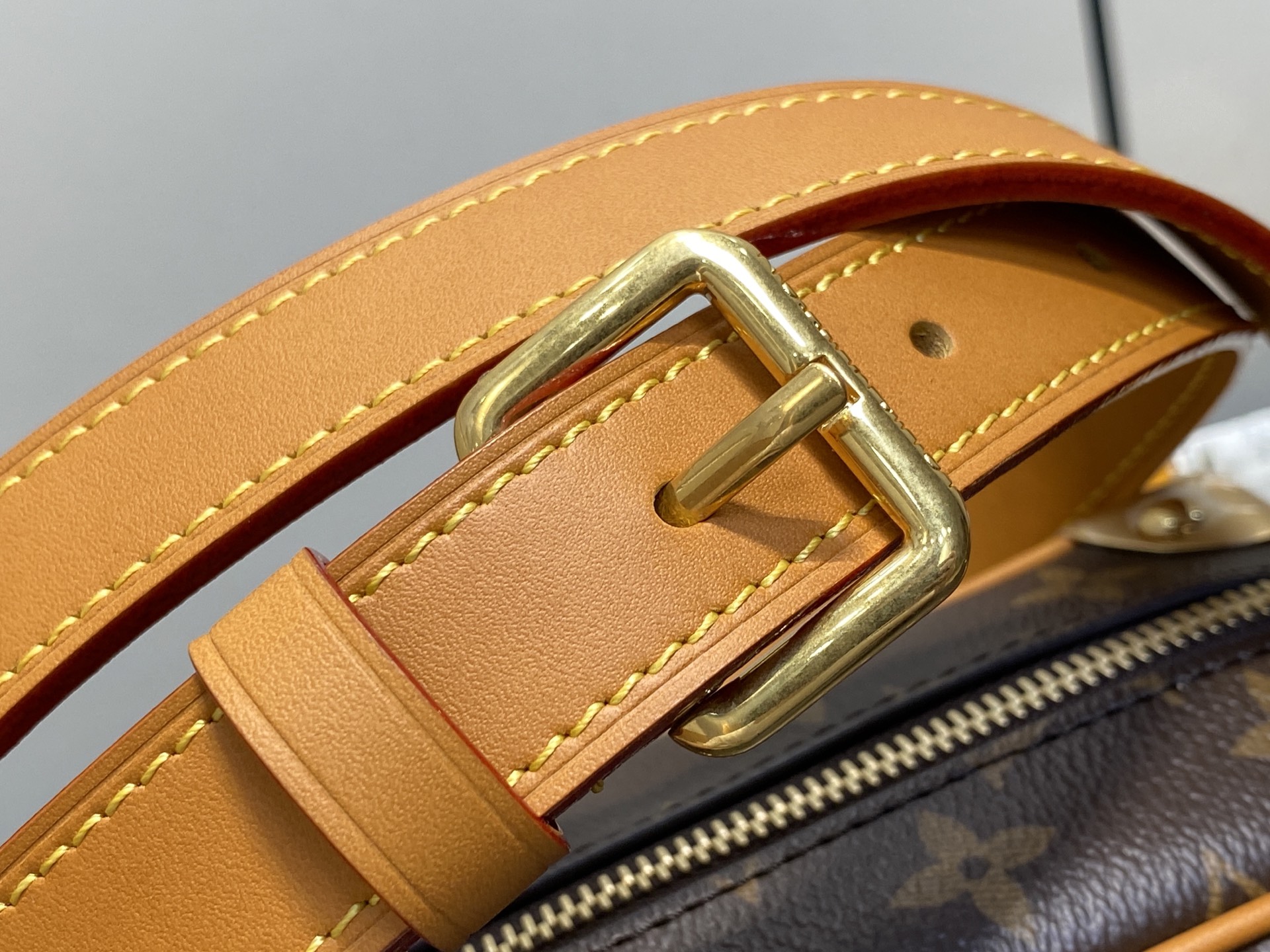 Louis Vuitton Mini Soft Trunk Bag(18.5 x 13 x 8CM)