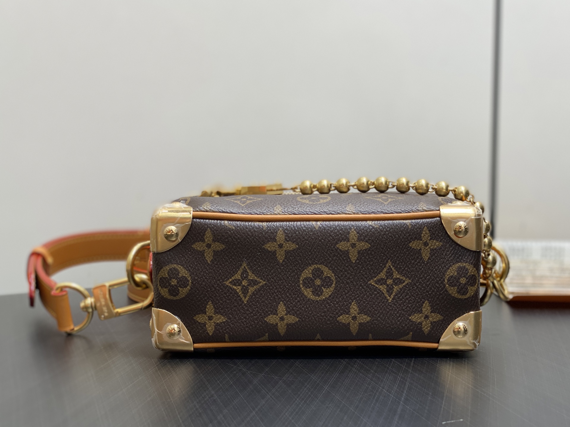 Louis Vuitton Mini Soft Trunk Bag(18.5 x 13 x 8CM)