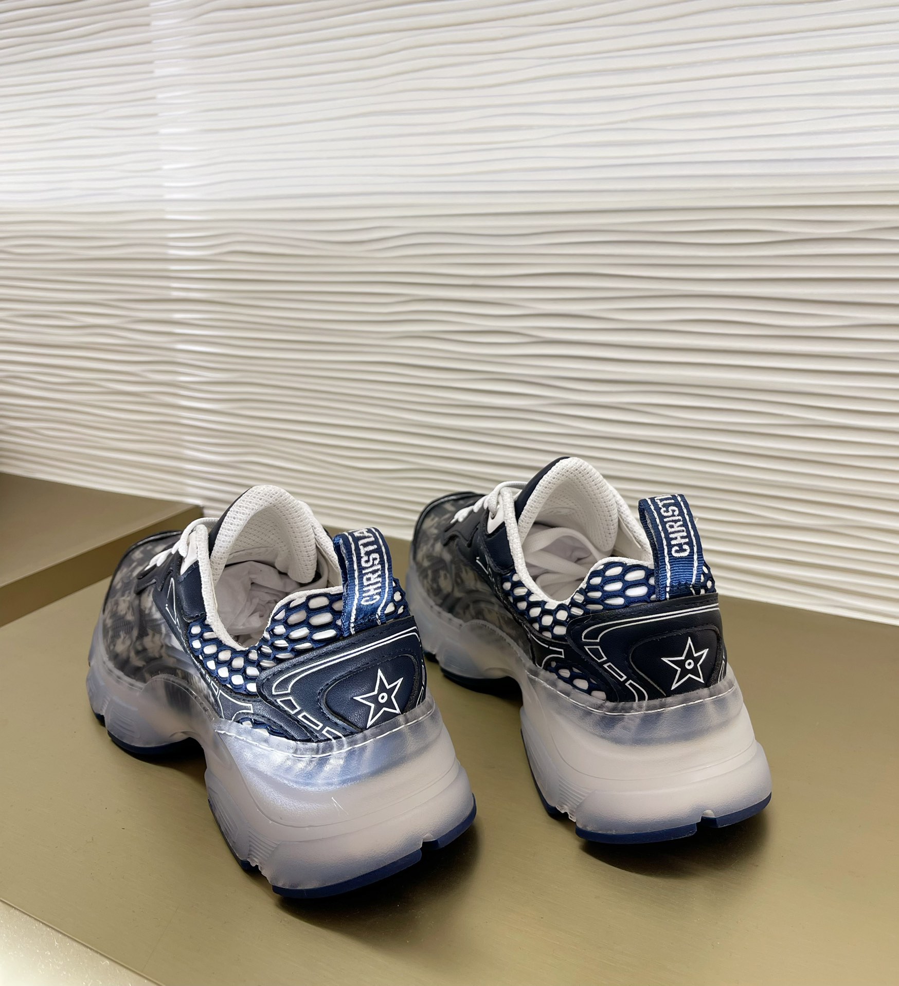 Di0r Sneaker（EU35-41)