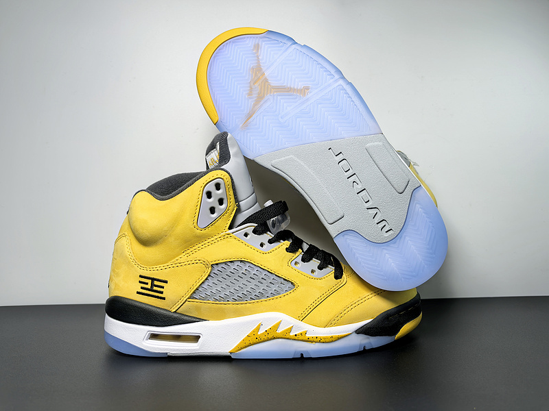 Jordan 5 Retro T23 Tokyo 2025 IO3372-700