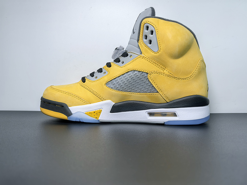 Jordan 5 Retro T23 Tokyo 2025 IO3372-700