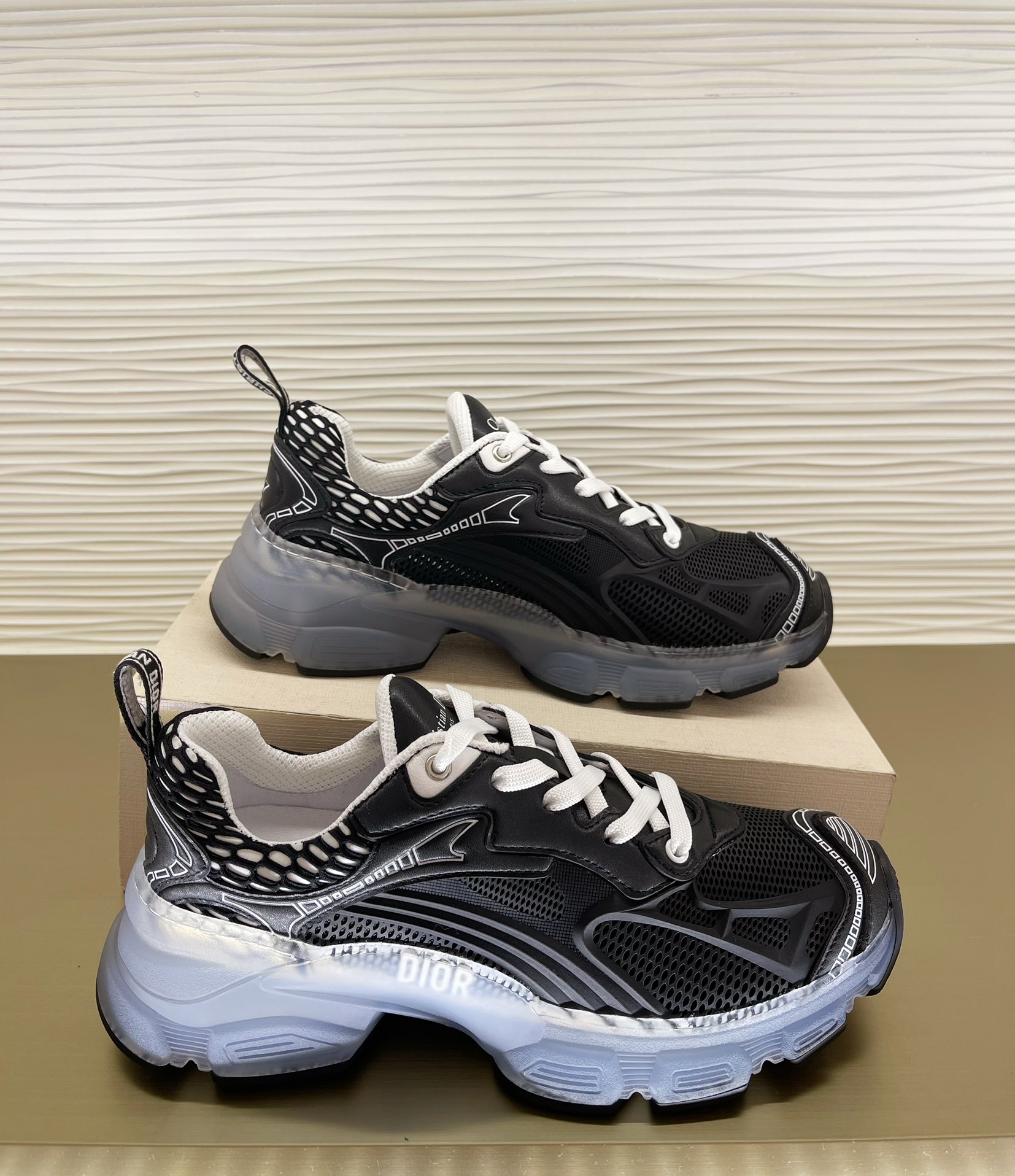 Di0r Sneaker（EU35-41)