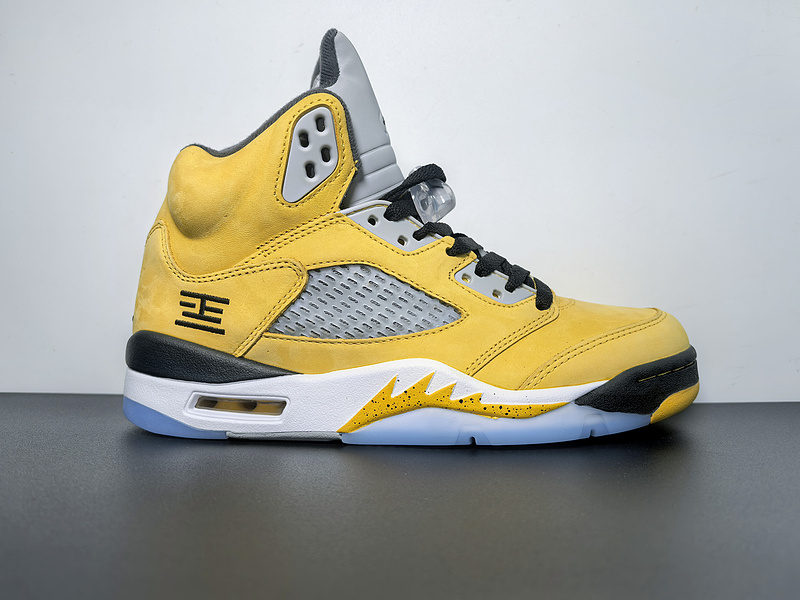 Jordan 5 Retro T23 Tokyo 2025 IO3372-700