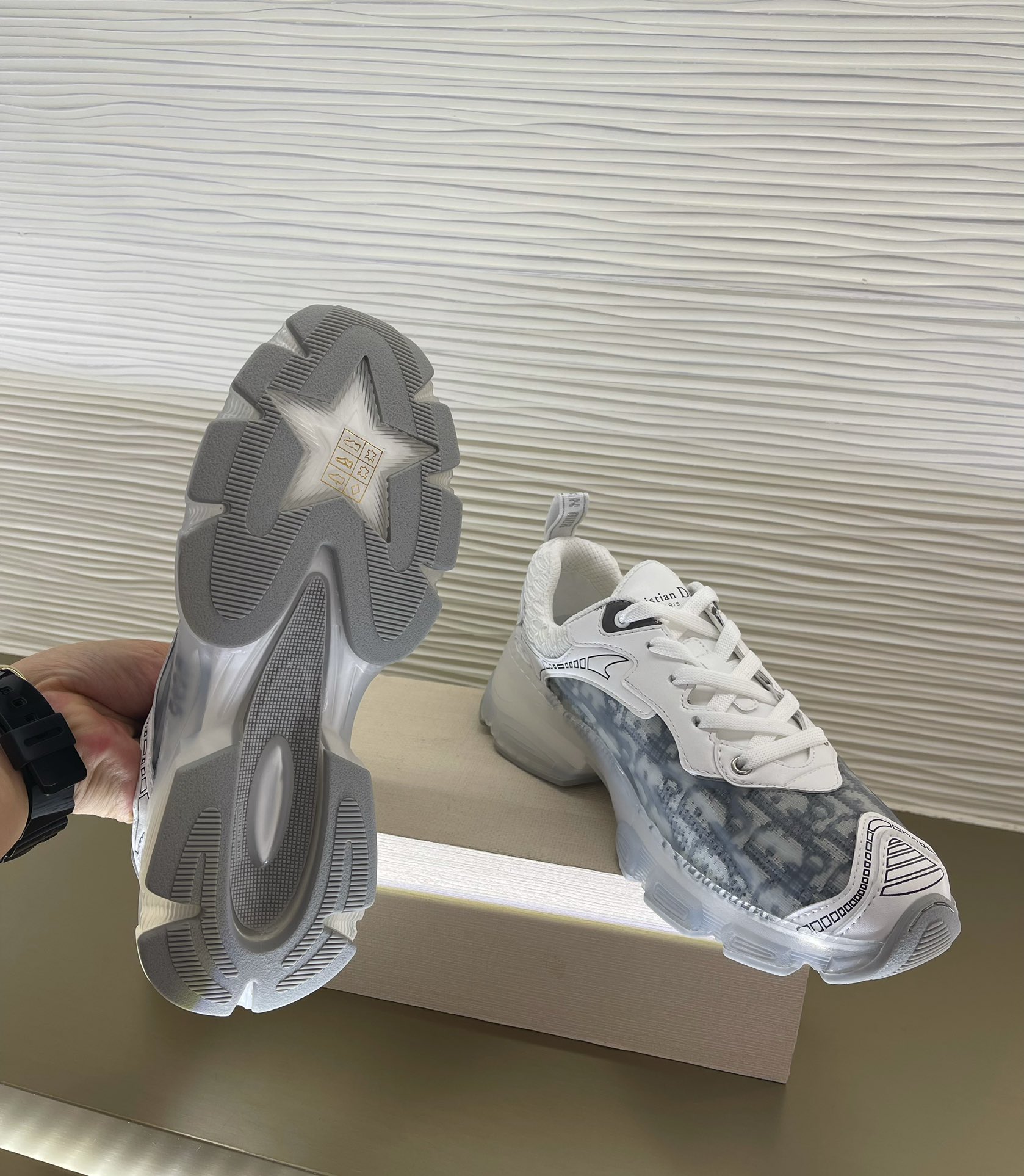 Di0r Sneaker（EU35-41)