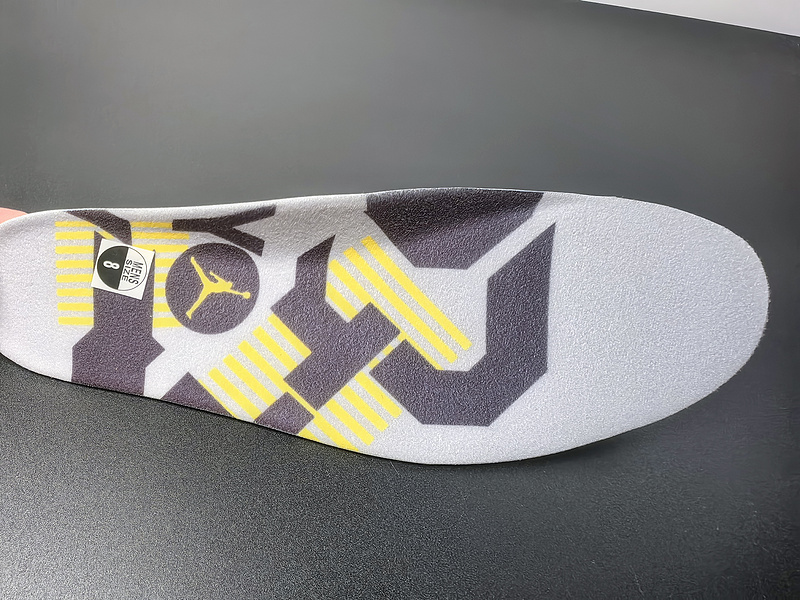 Jordan 5 Retro T23 Tokyo 2025 IO3372-700