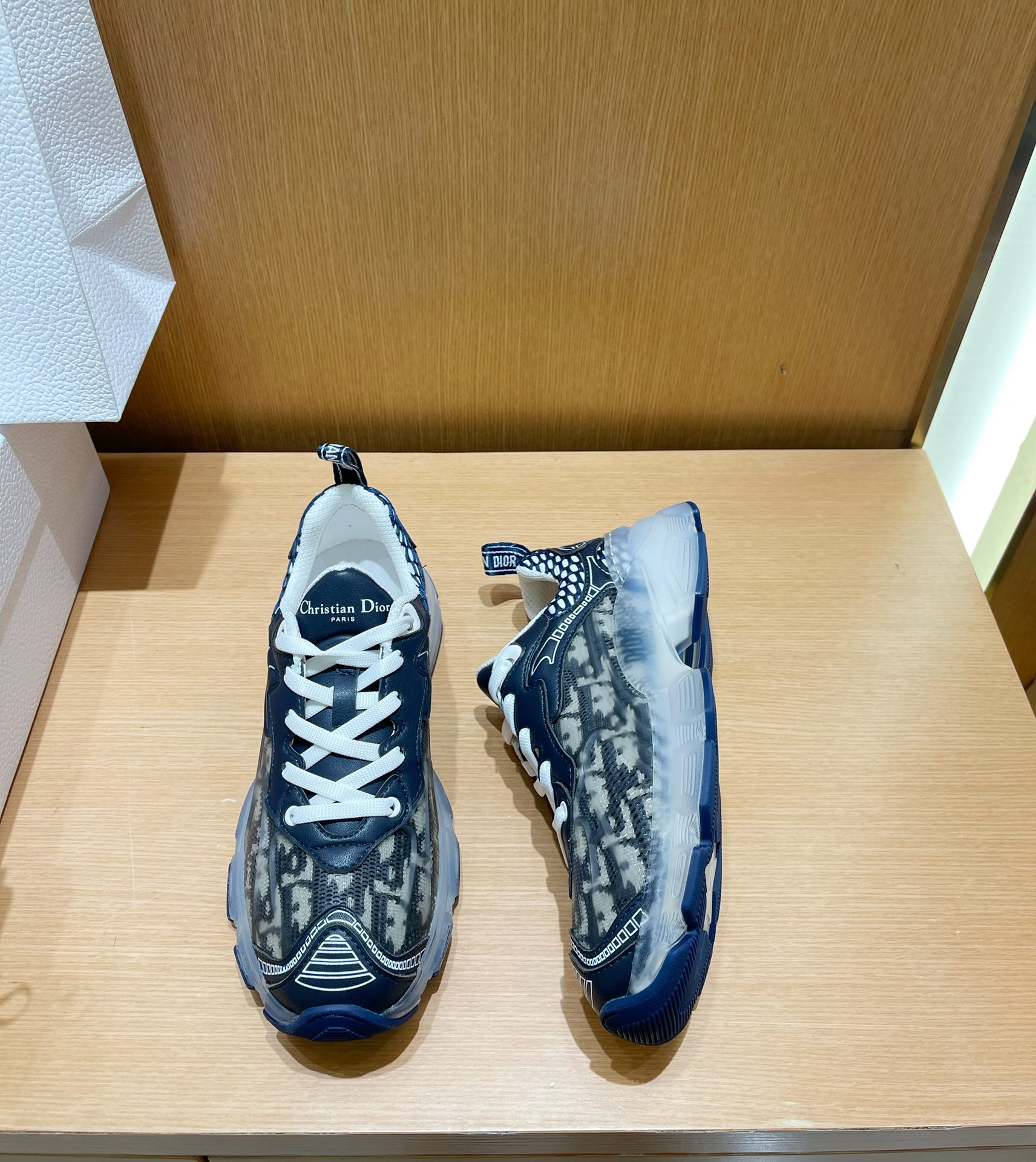 Di0r Sneaker（EU35-41)