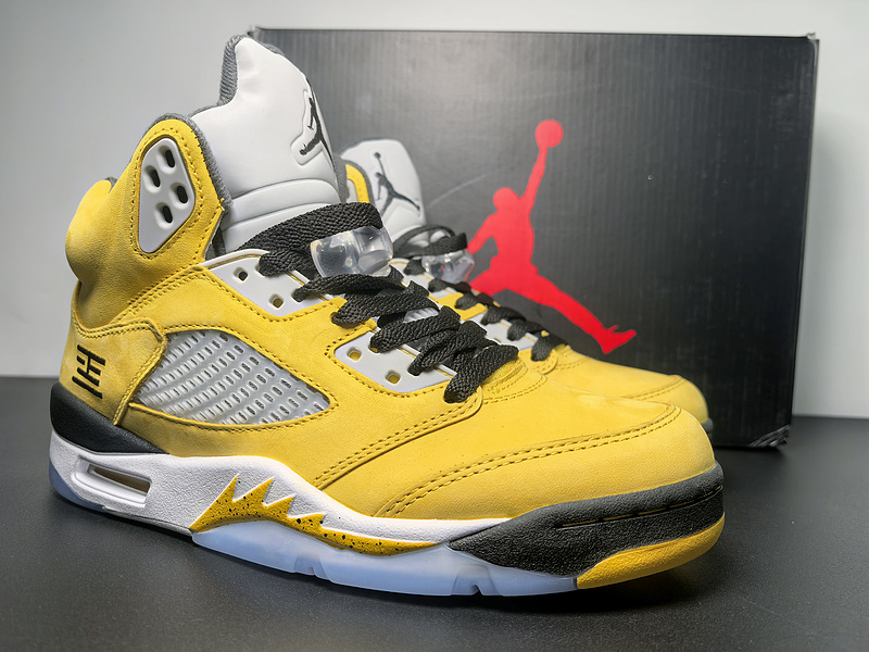 Jordan 5 Retro T23 Tokyo 2025 IO3372-700