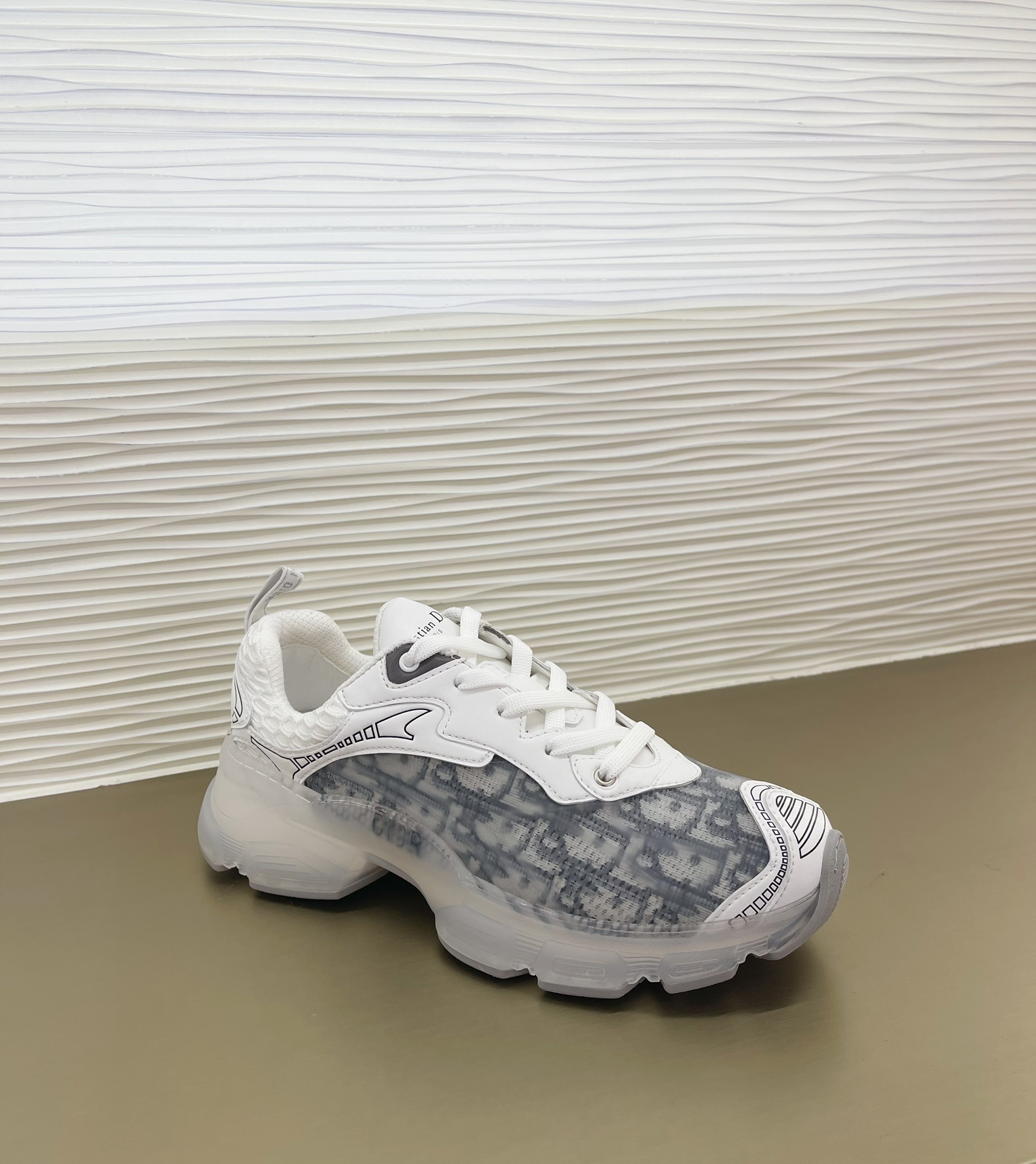 Di0r Sneaker（EU35-41)