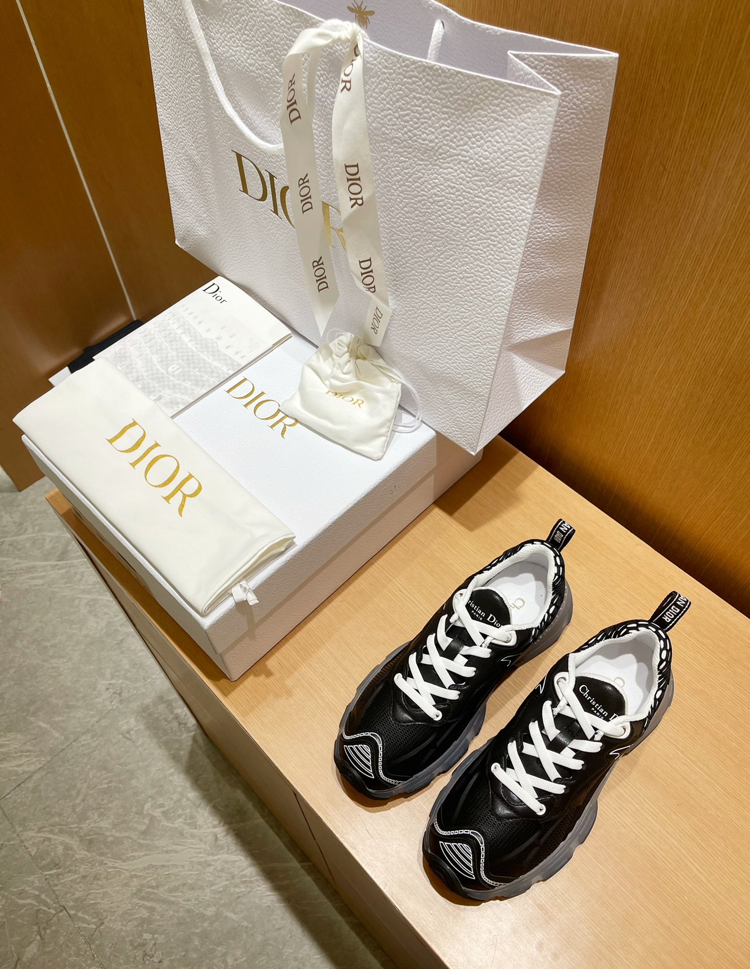 Di0r Sneaker（EU35-41)