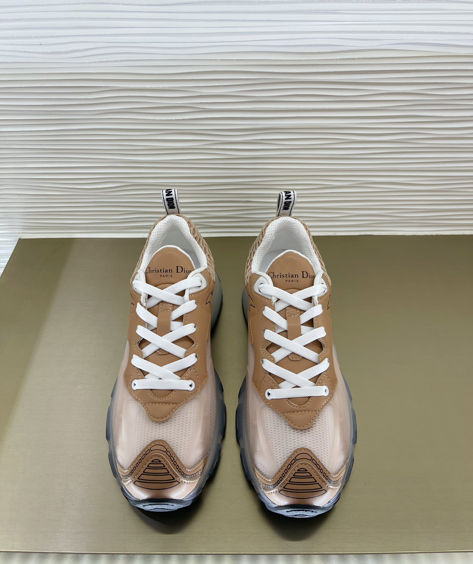 Di0r Sneaker（EU35-41)