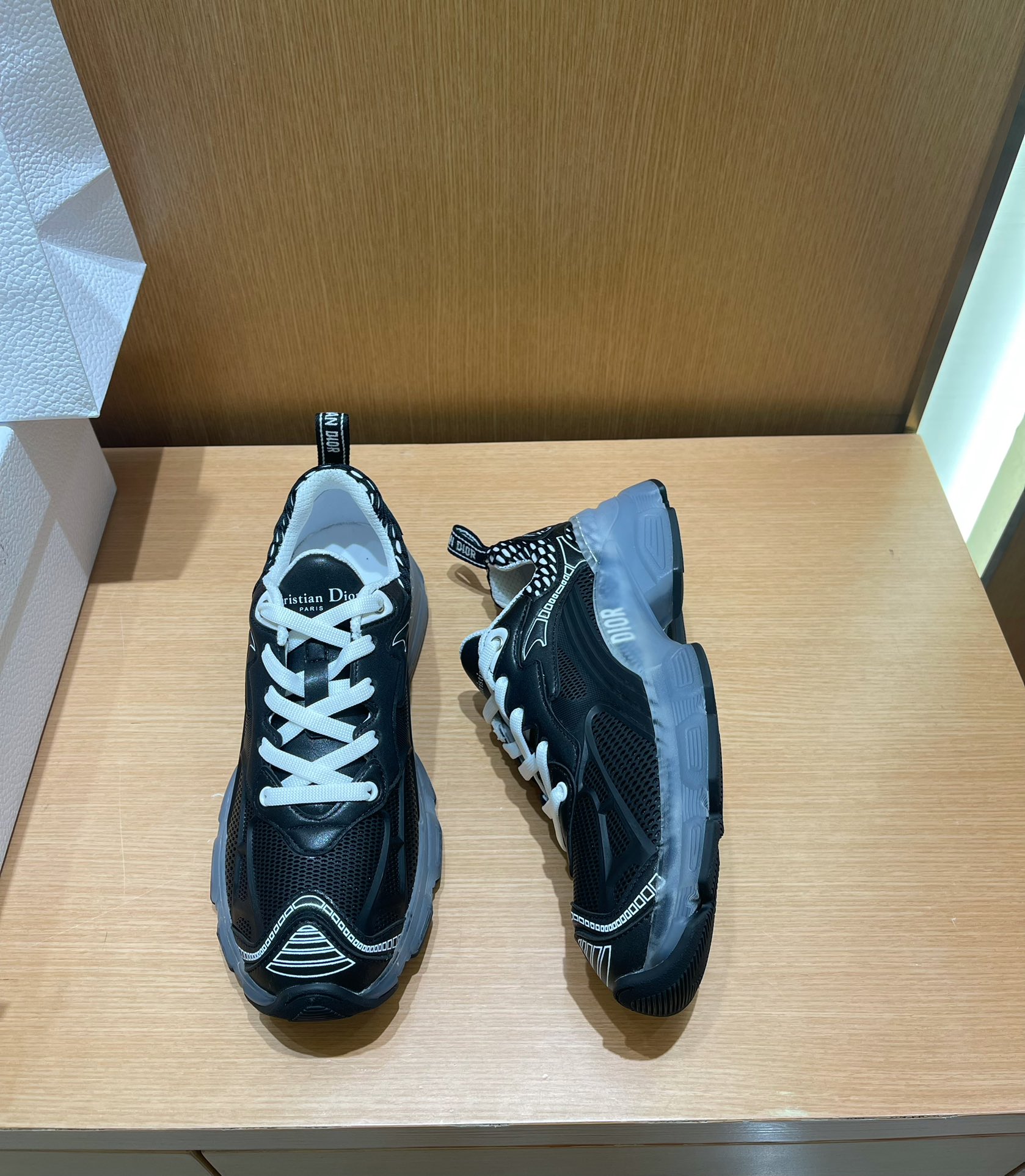 Di0r Sneaker（EU35-41)