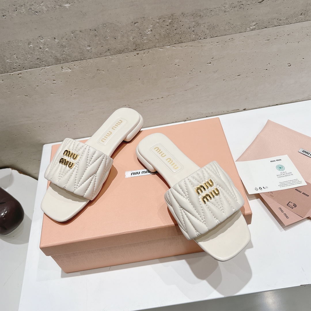 Miumiu 2025ss Slides(EU35-41)