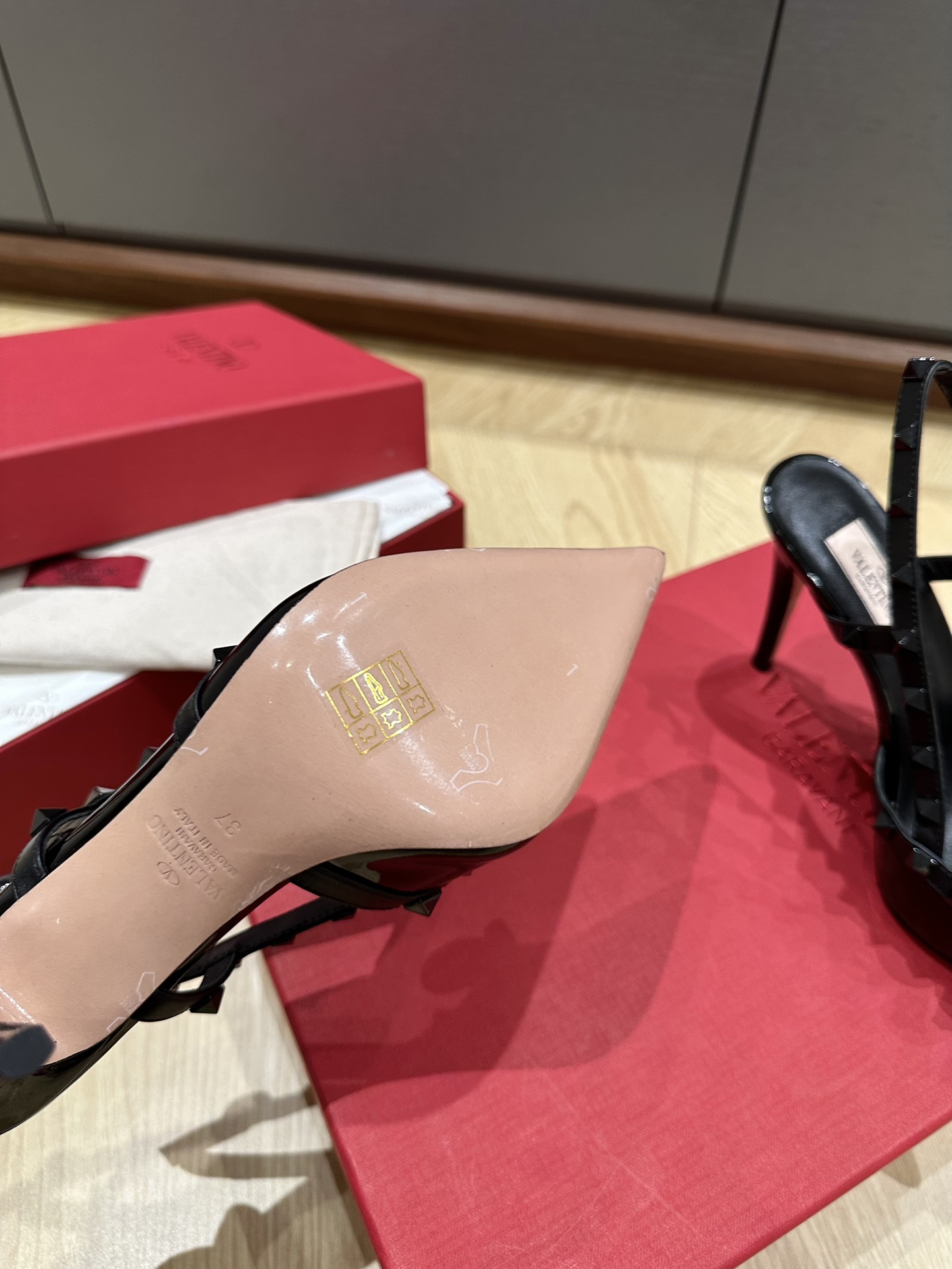 Valentino Heels-10CM(EU35-41)